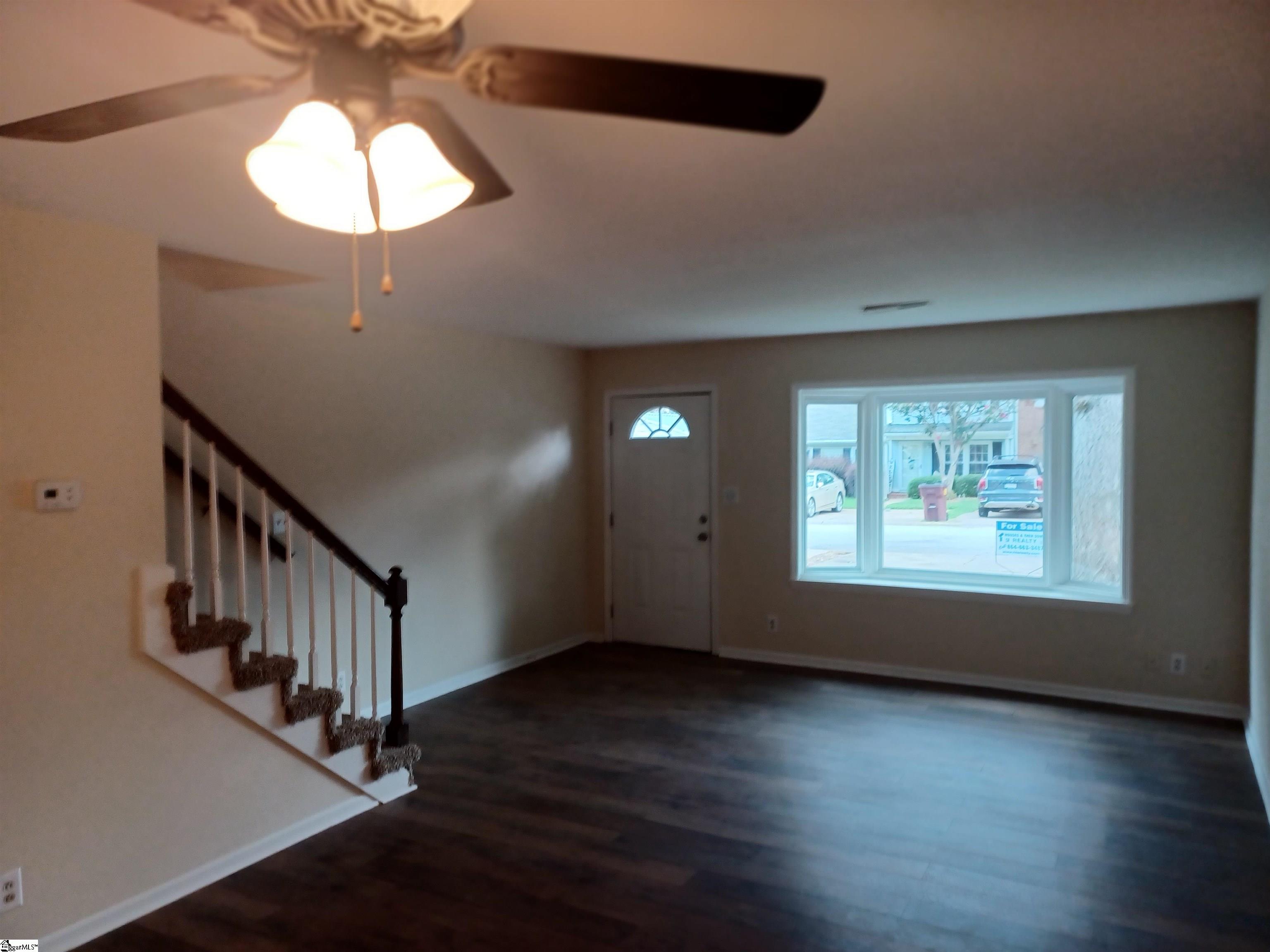 16 Townes Court Property Photo 4