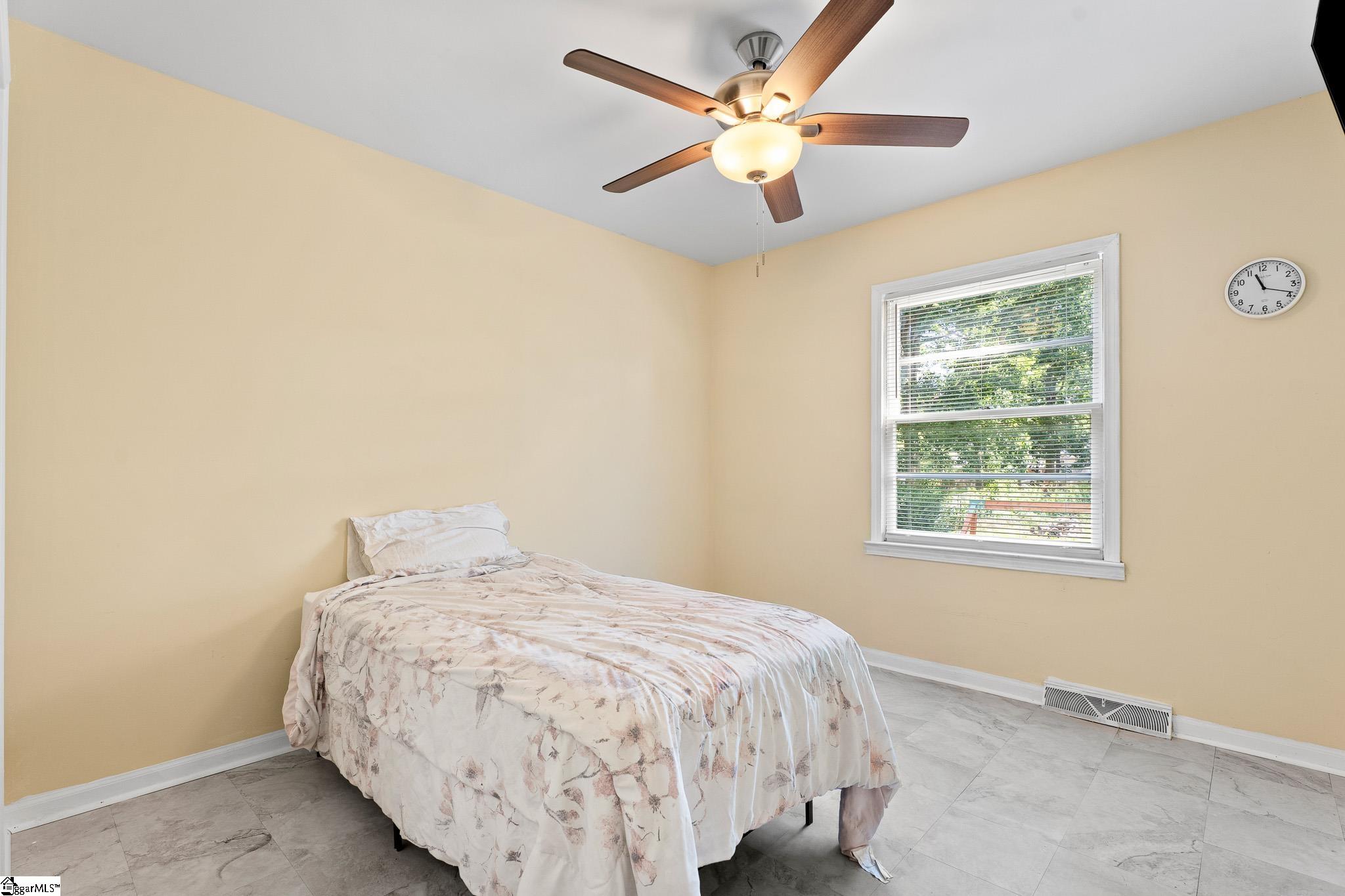 313 Alder Drive Property Photo 12