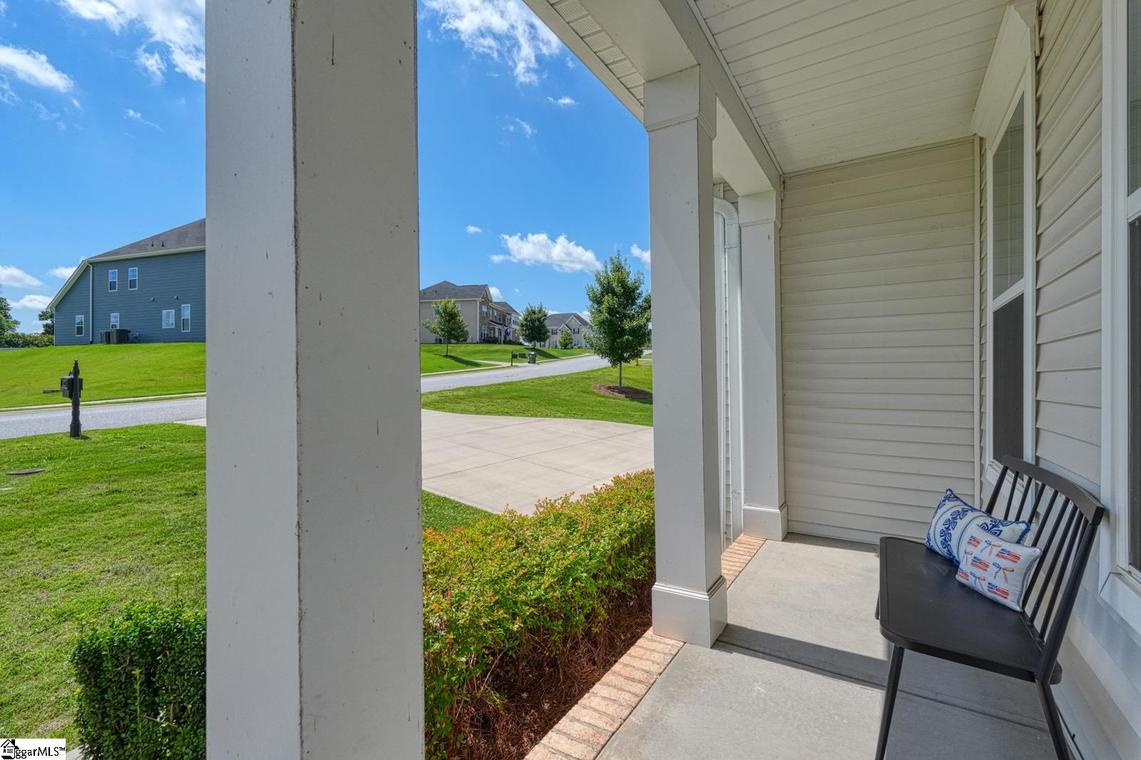 160 Scotts Bluff Drive Property Photo 6