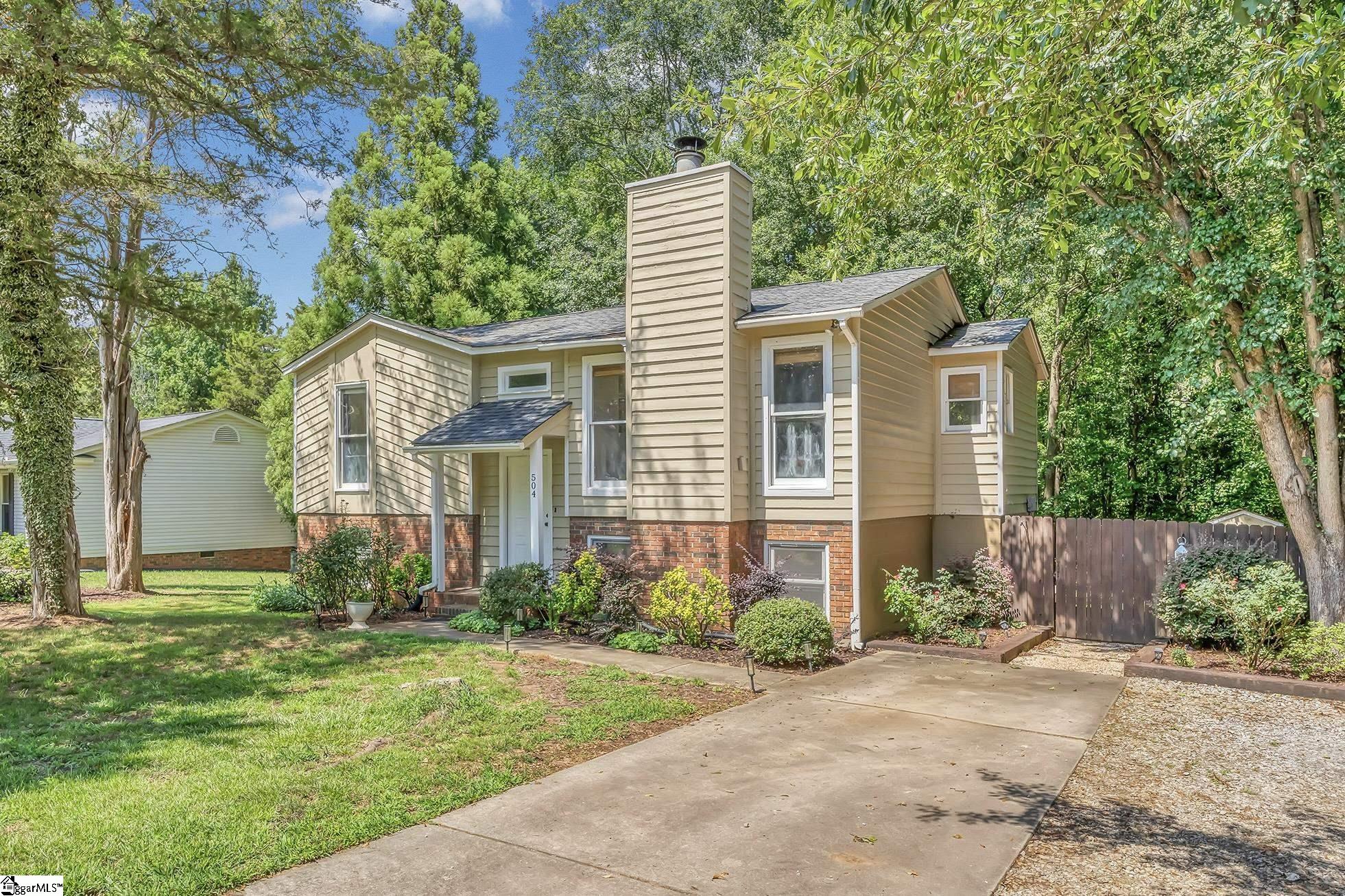 504 Holland Road Property Photo 2