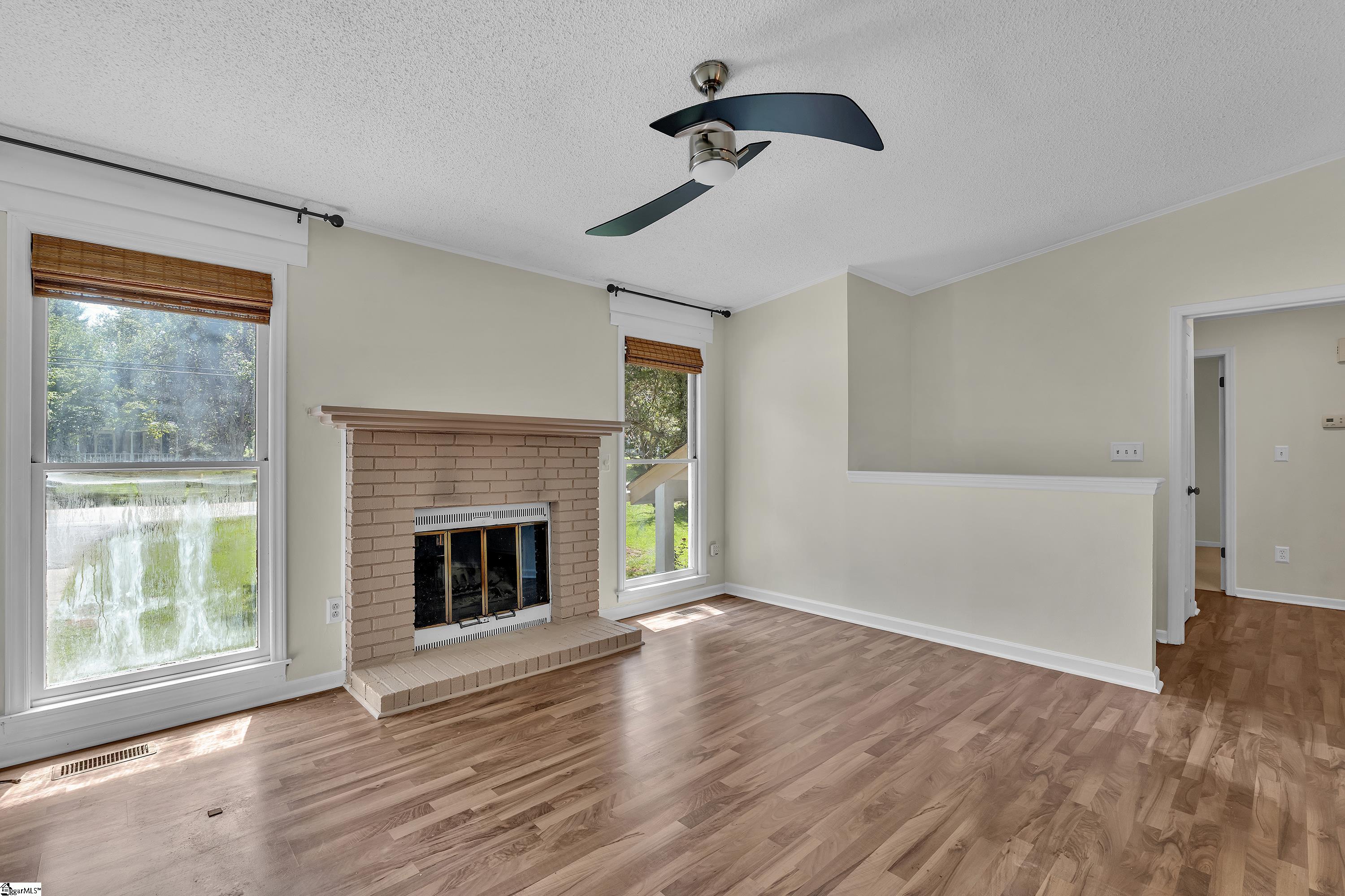 504 Holland Road Property Photo 3