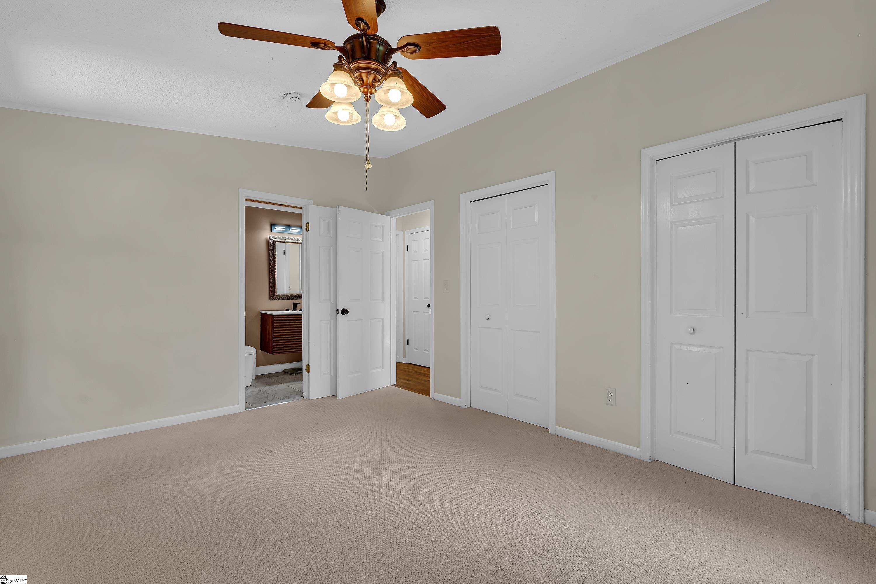 504 Holland Road Property Photo 12