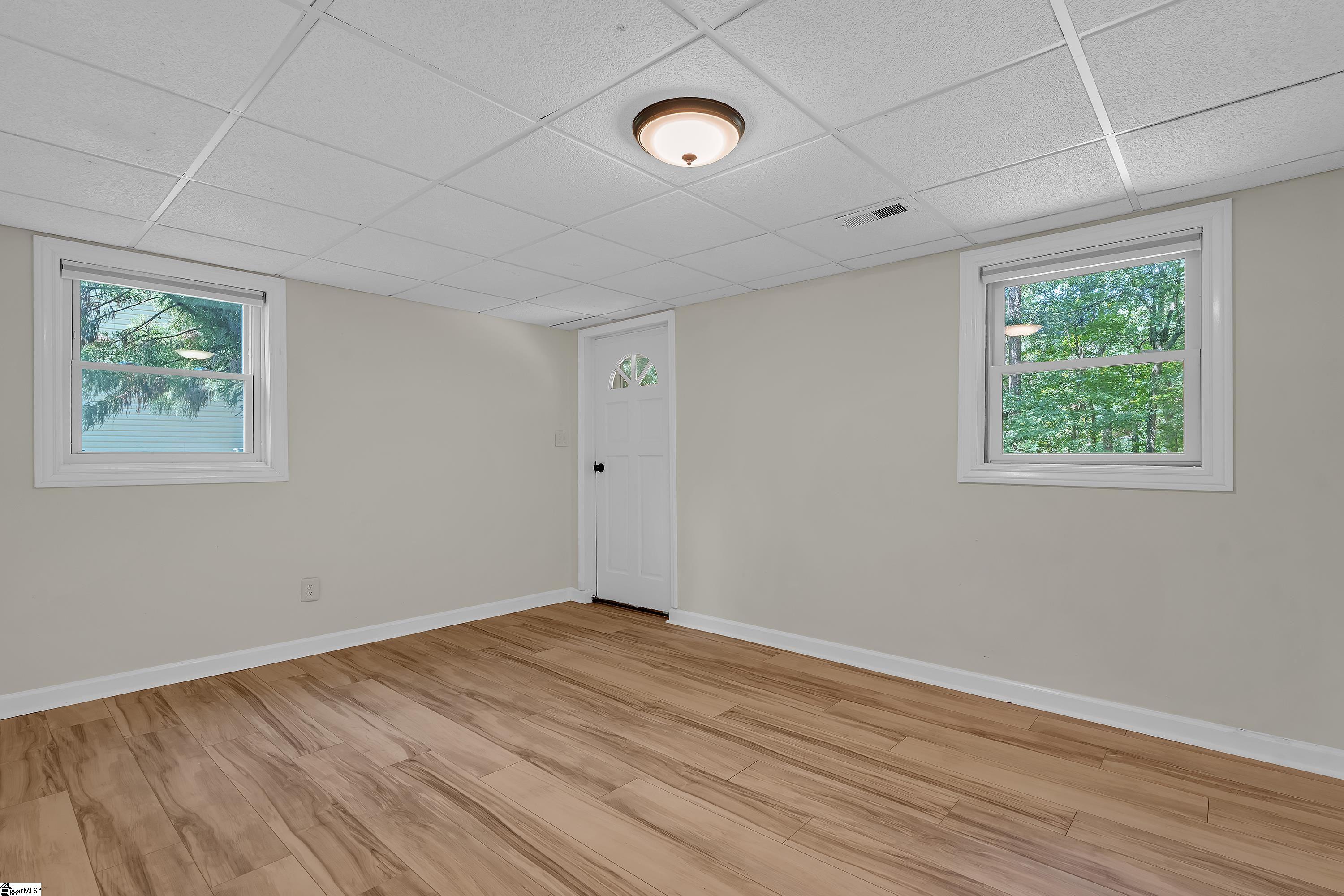 504 Holland Road Property Photo 14