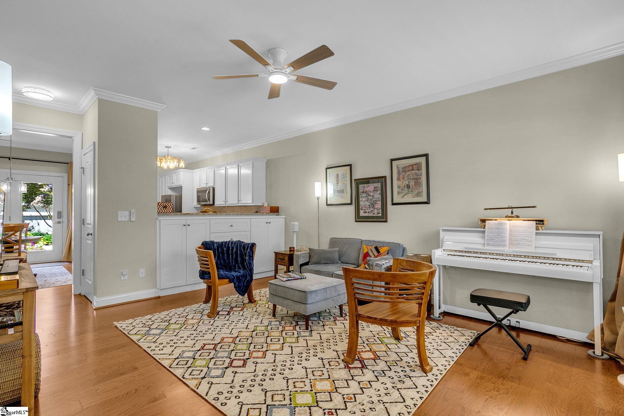 112 Mallard Street Property Photo 4