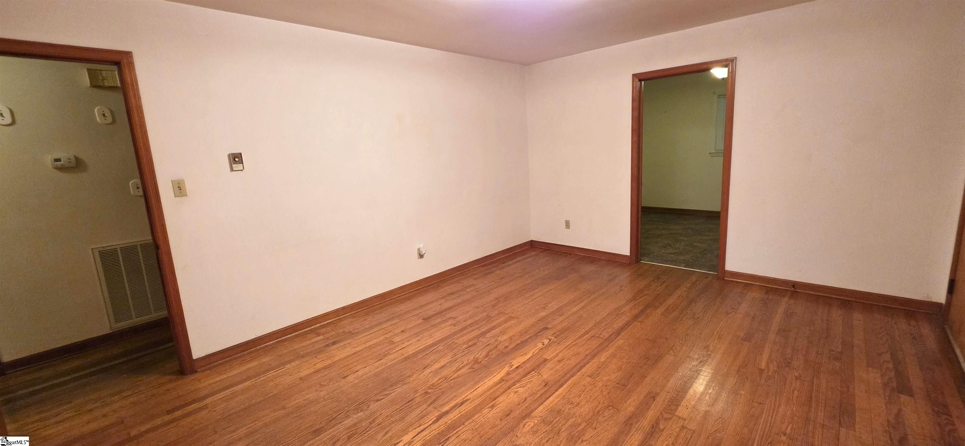 180 Edgewood Drive Property Photo 6