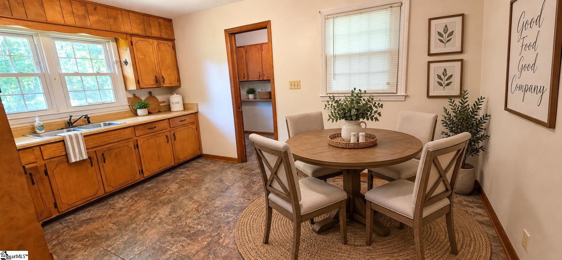 180 Edgewood Drive Property Photo 10