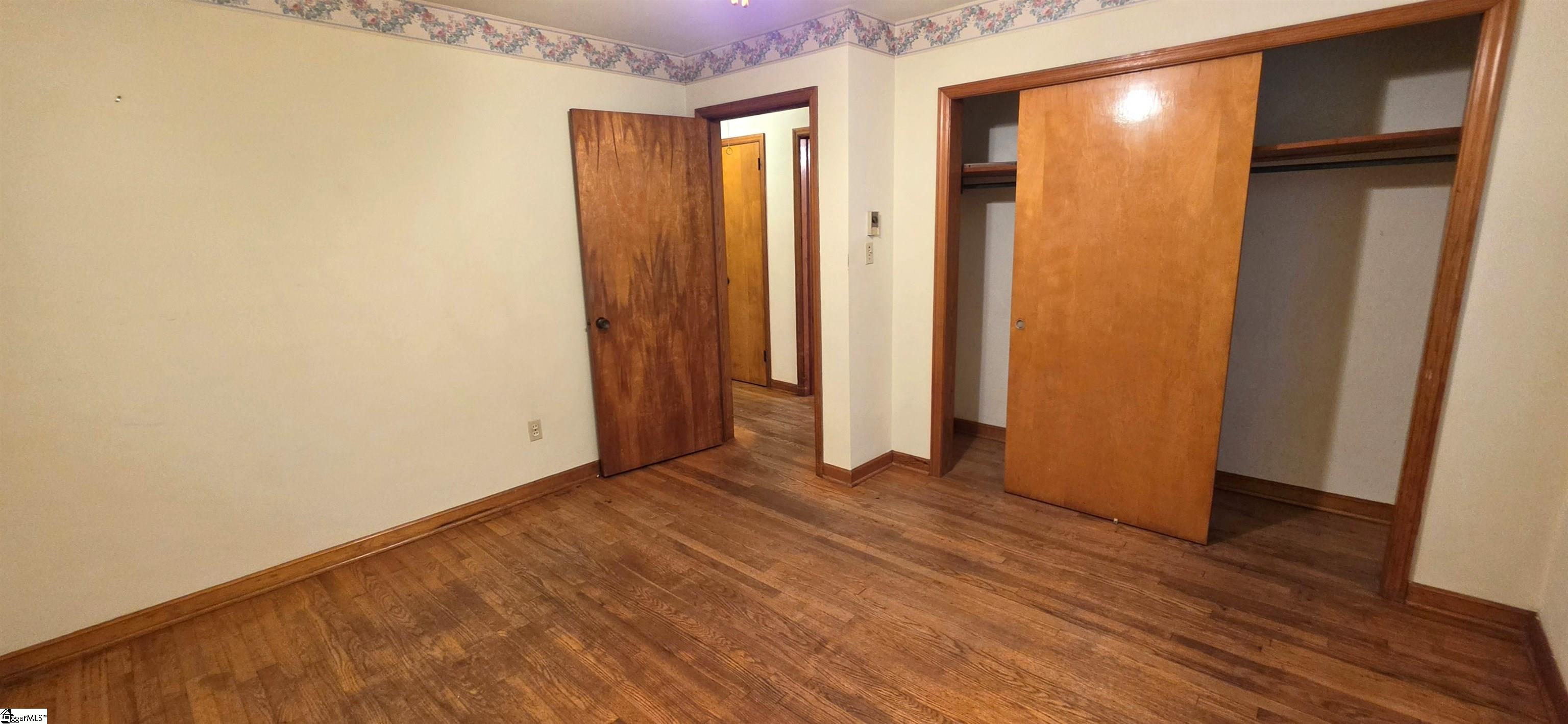 180 Edgewood Drive Property Photo 18