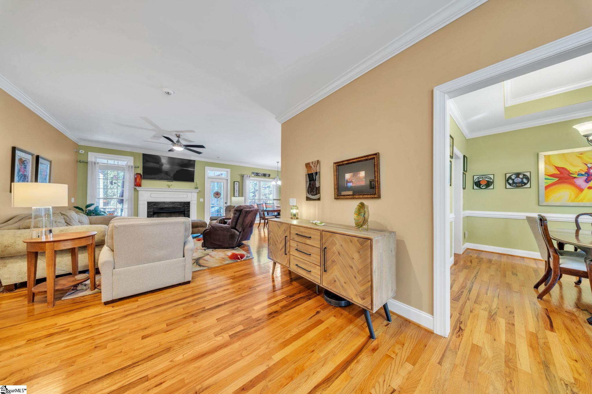 1597978 Property Photo 11