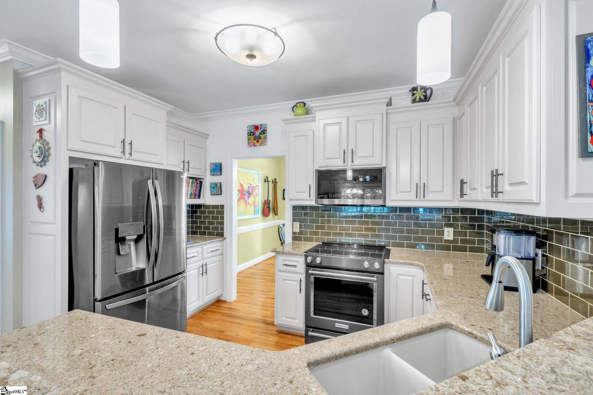 1597978 Property Photo 15