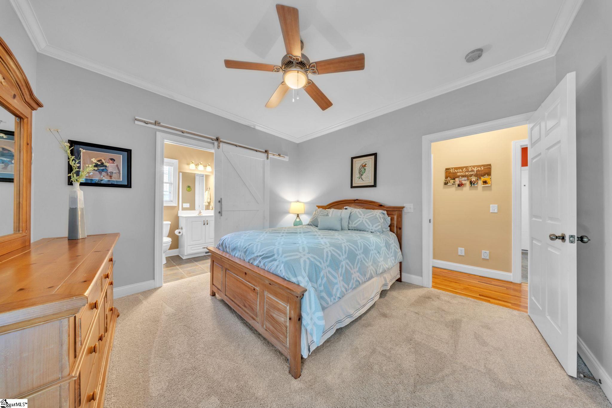 1597978 Property Photo 23