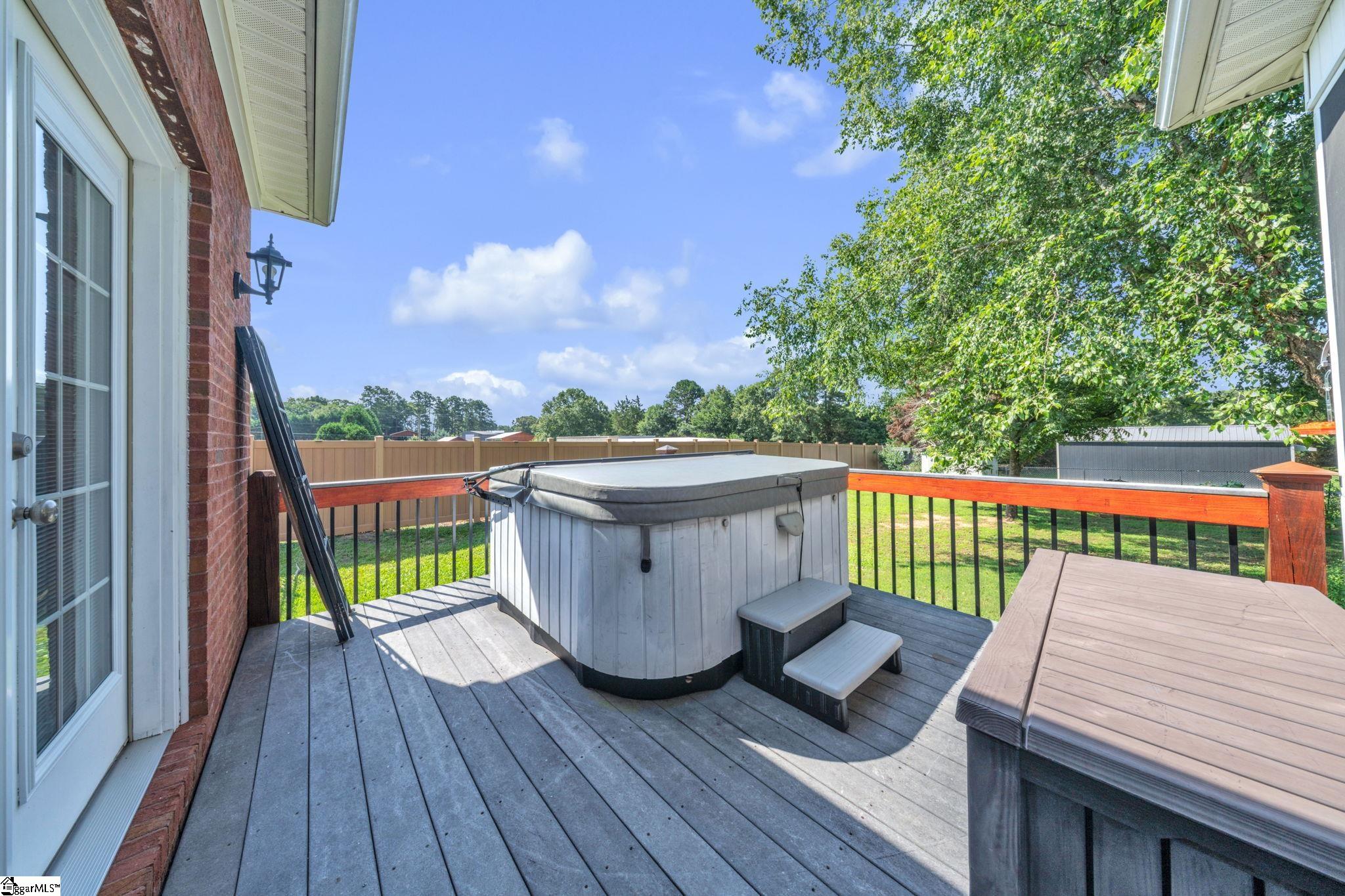 1597978 Property Photo 31