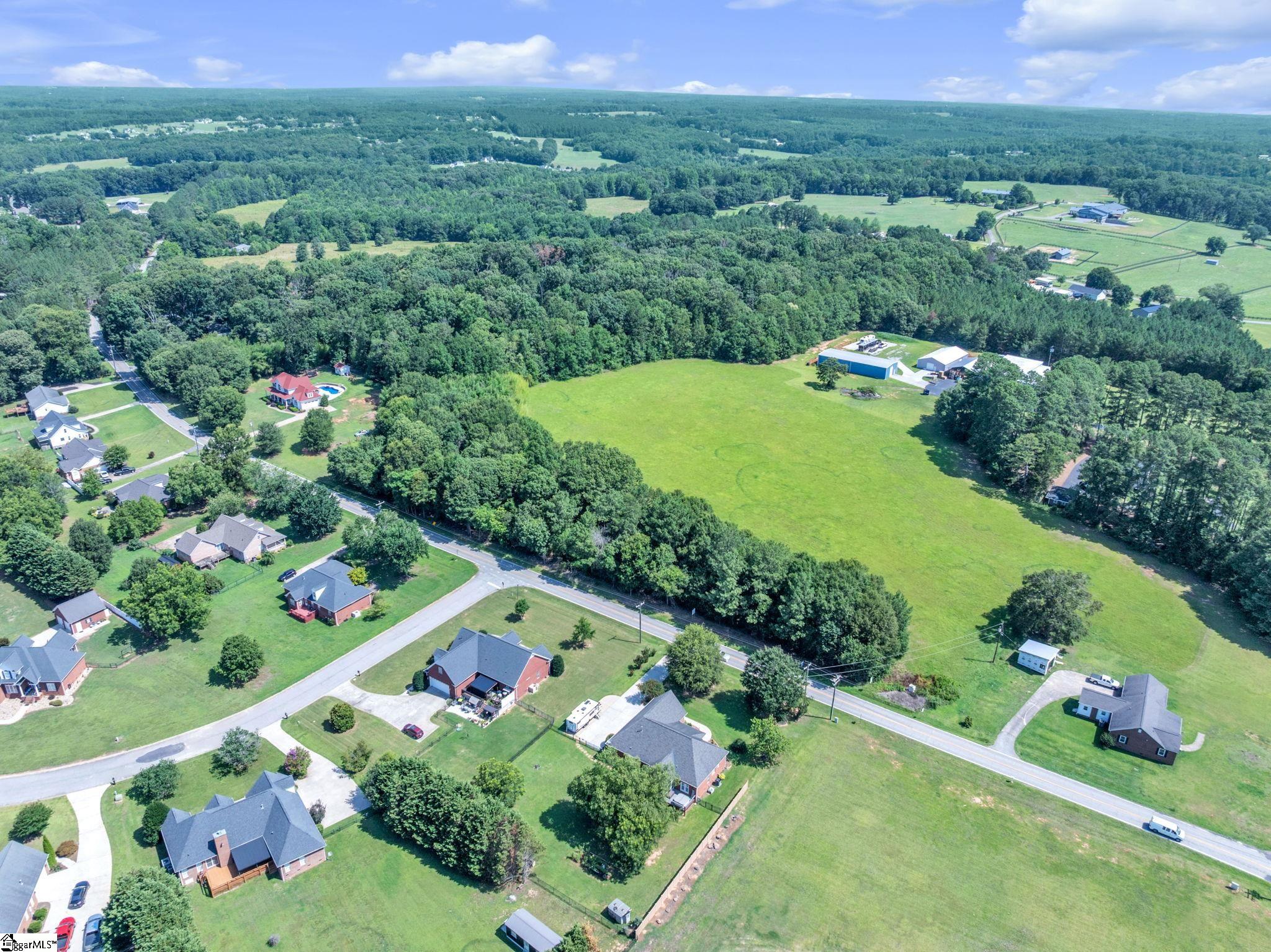 1597978 Property Photo 41