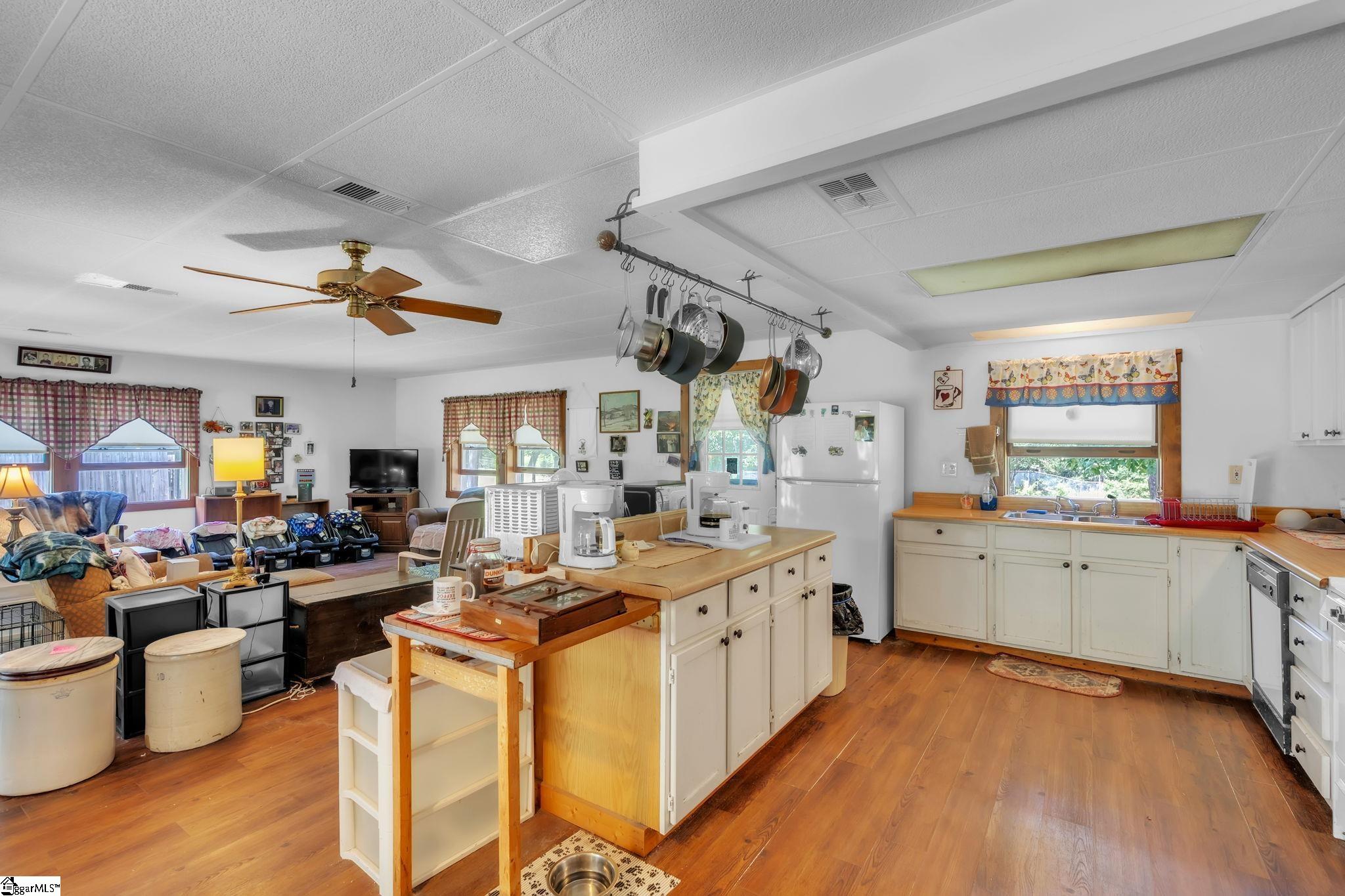 934 Rocky Ridge Road Property Photo 8