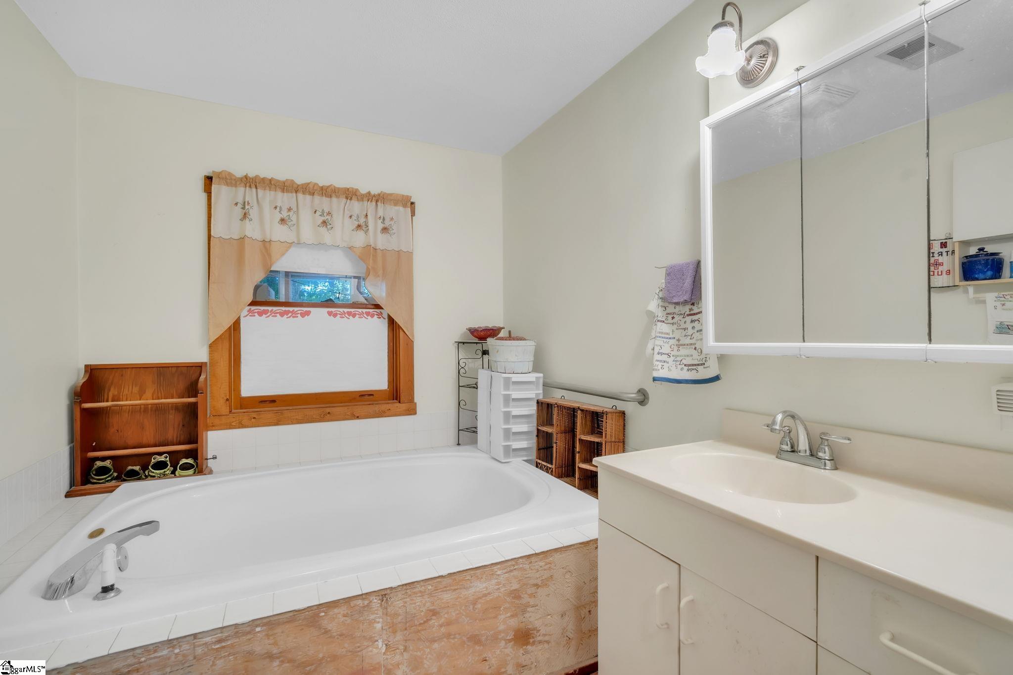 934 Rocky Ridge Road Property Photo 11