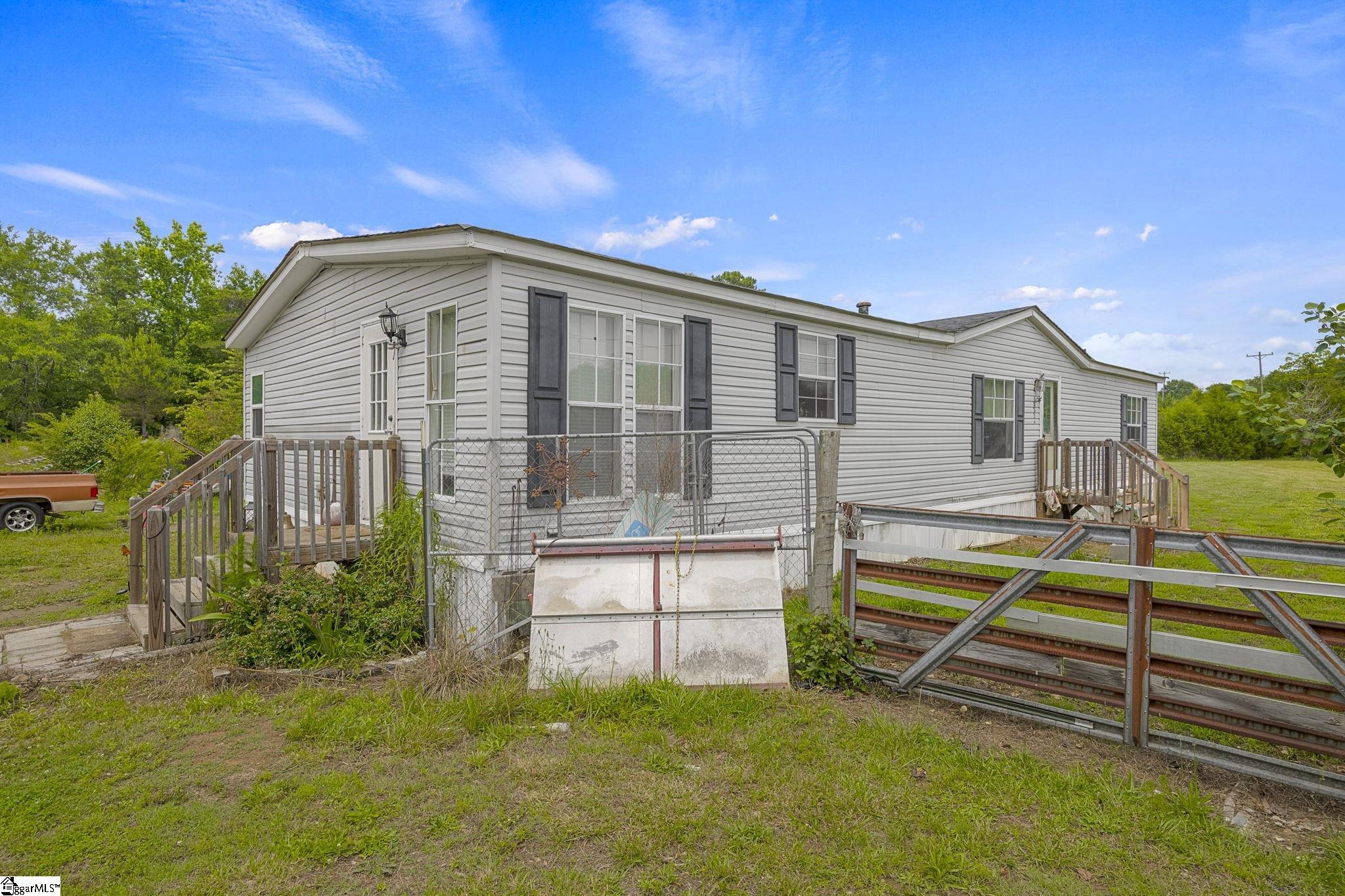 1549 Bethany Church Road Property Photo 2