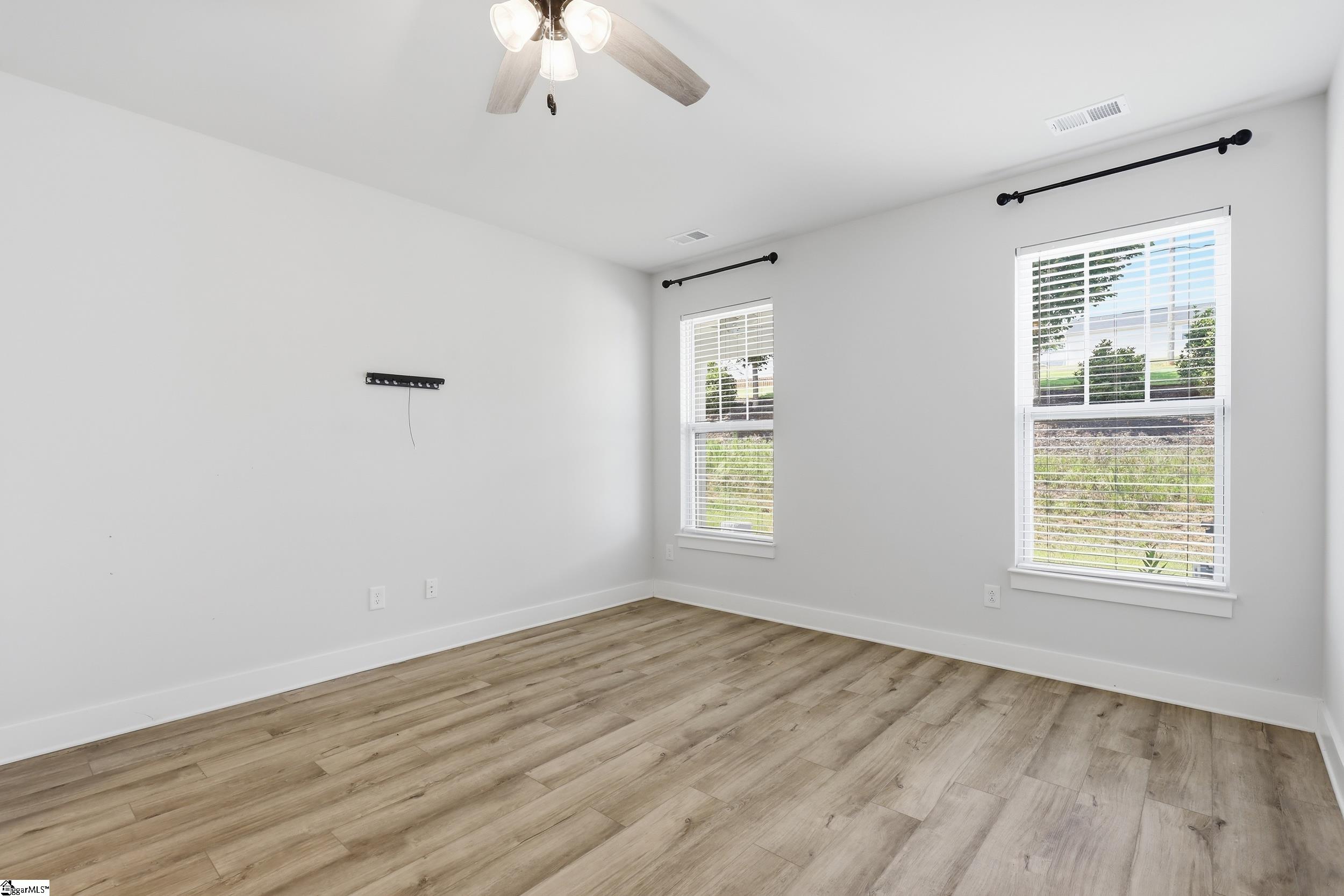 217 Woodhouse Way Property Photo 16