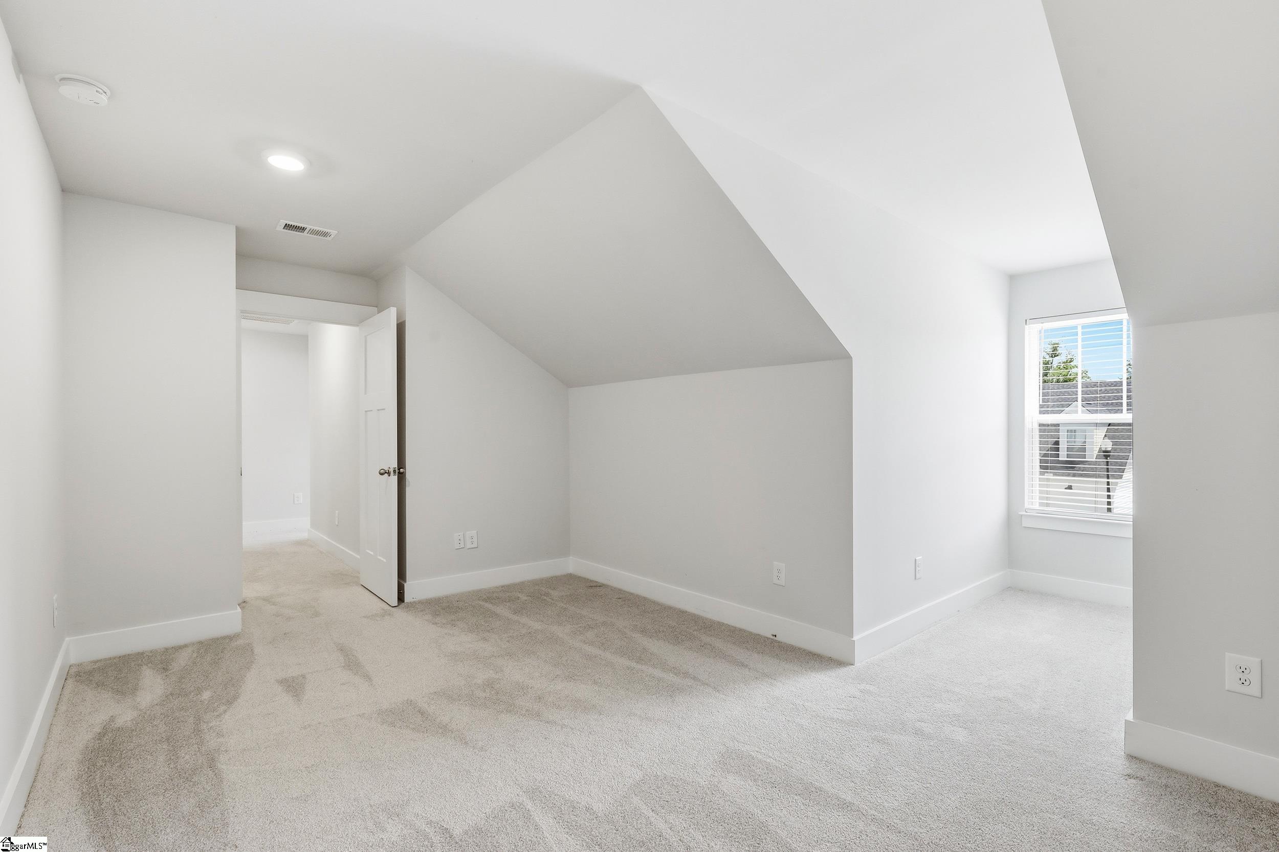 217 Woodhouse Way Property Photo 27