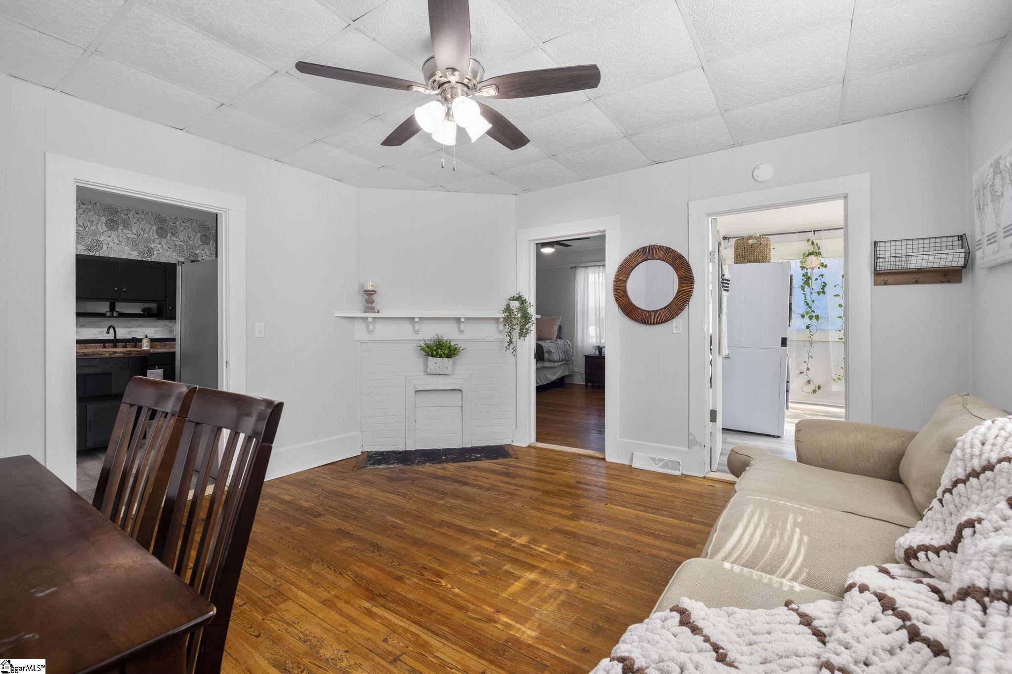 105 Mellon Street Property Photo 6