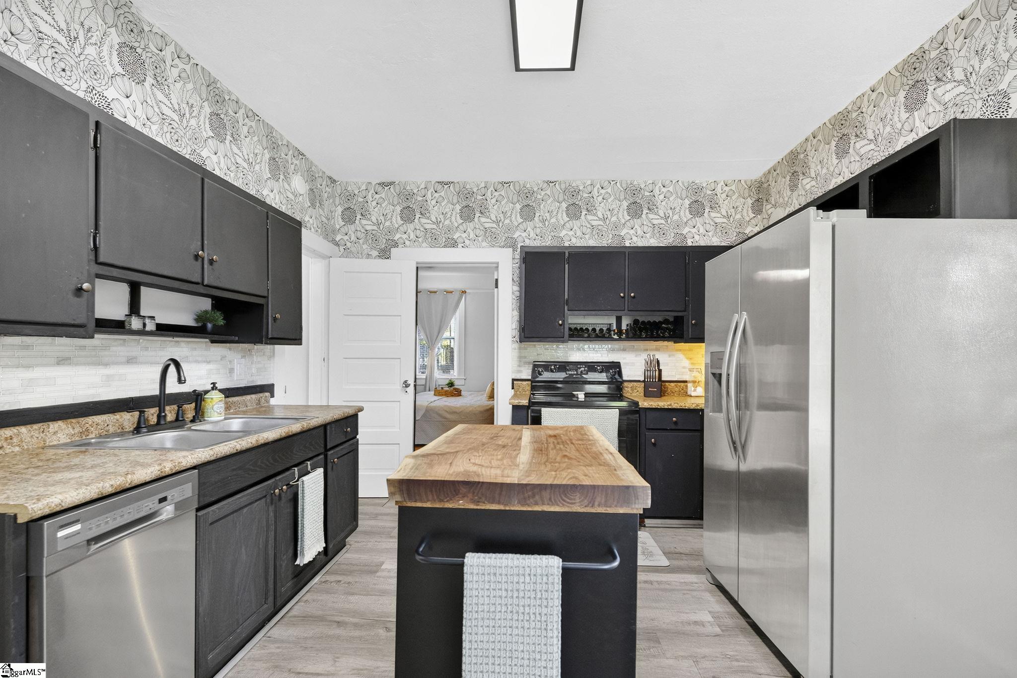 105 Mellon Street Property Photo 8