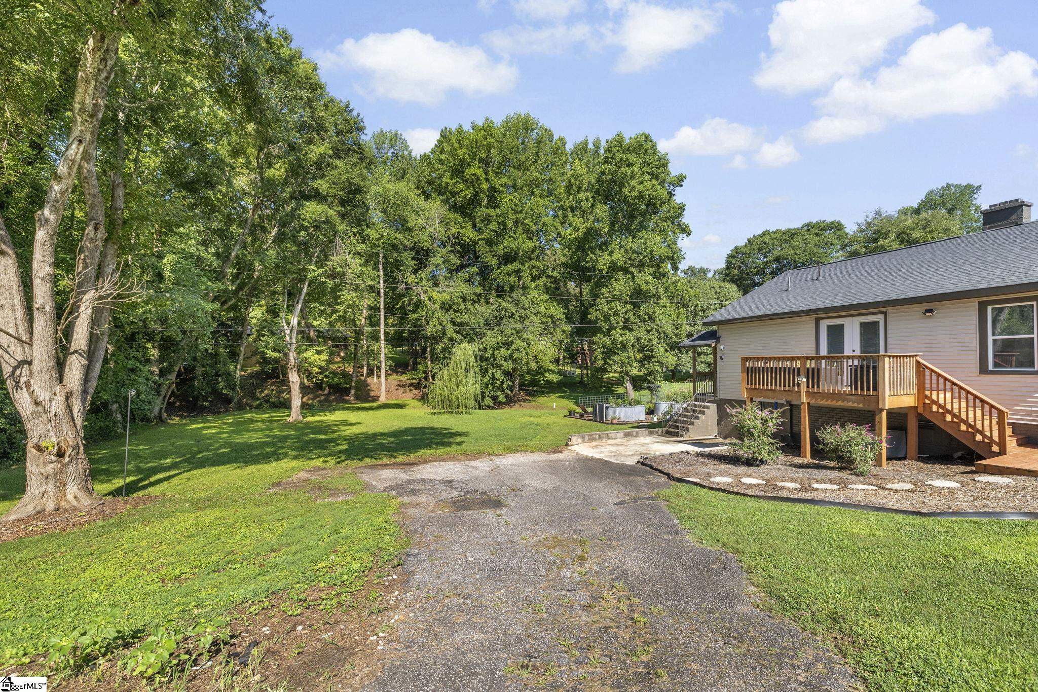 105 Mellon Street Property Photo 25