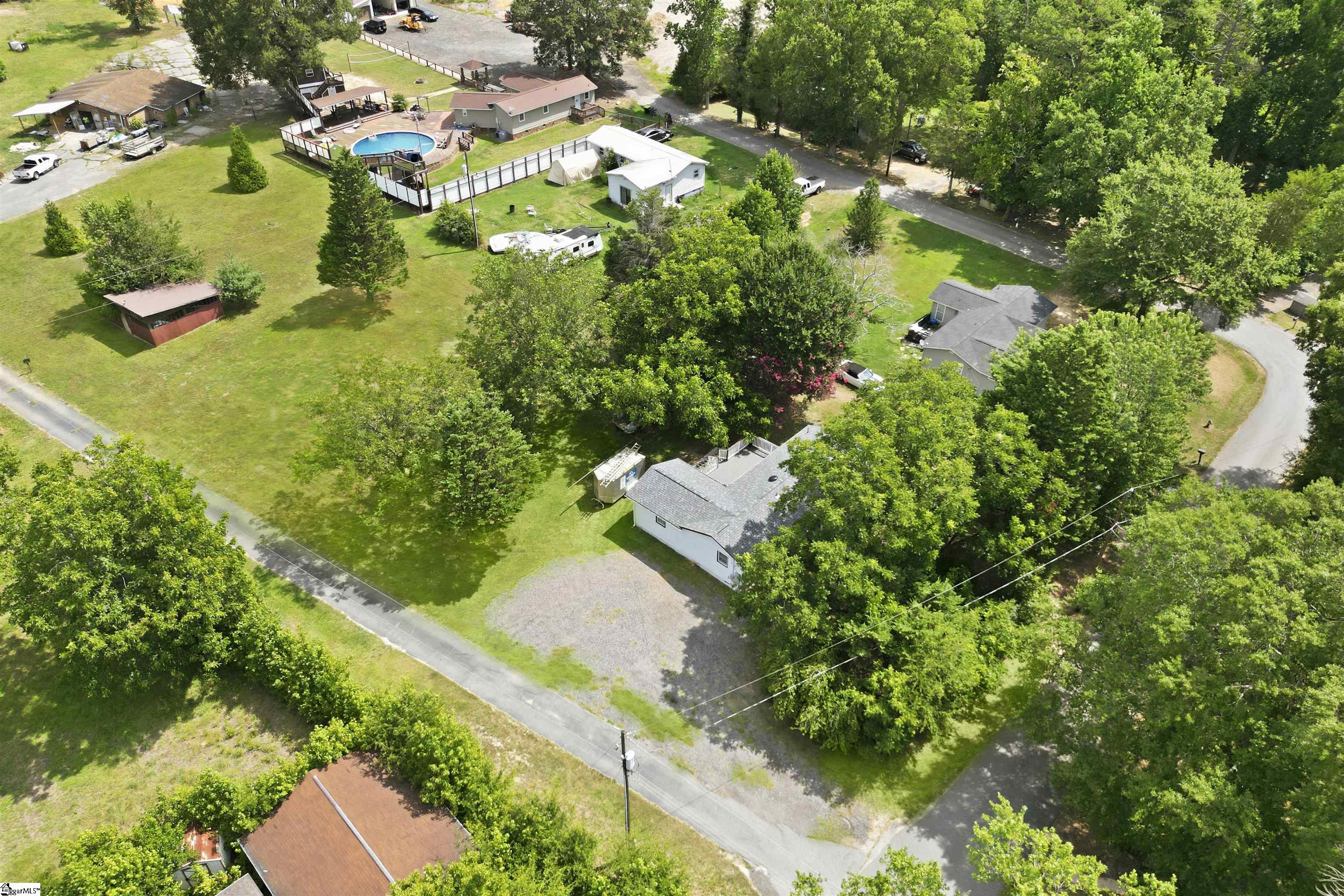 125 Old Lowe Court Property Photo 3