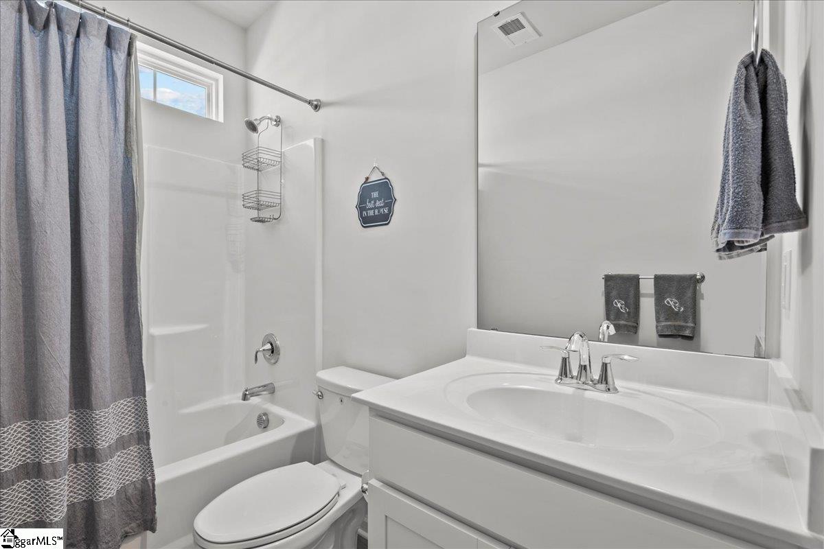 101 Aleppo Lane Property Photo 8
