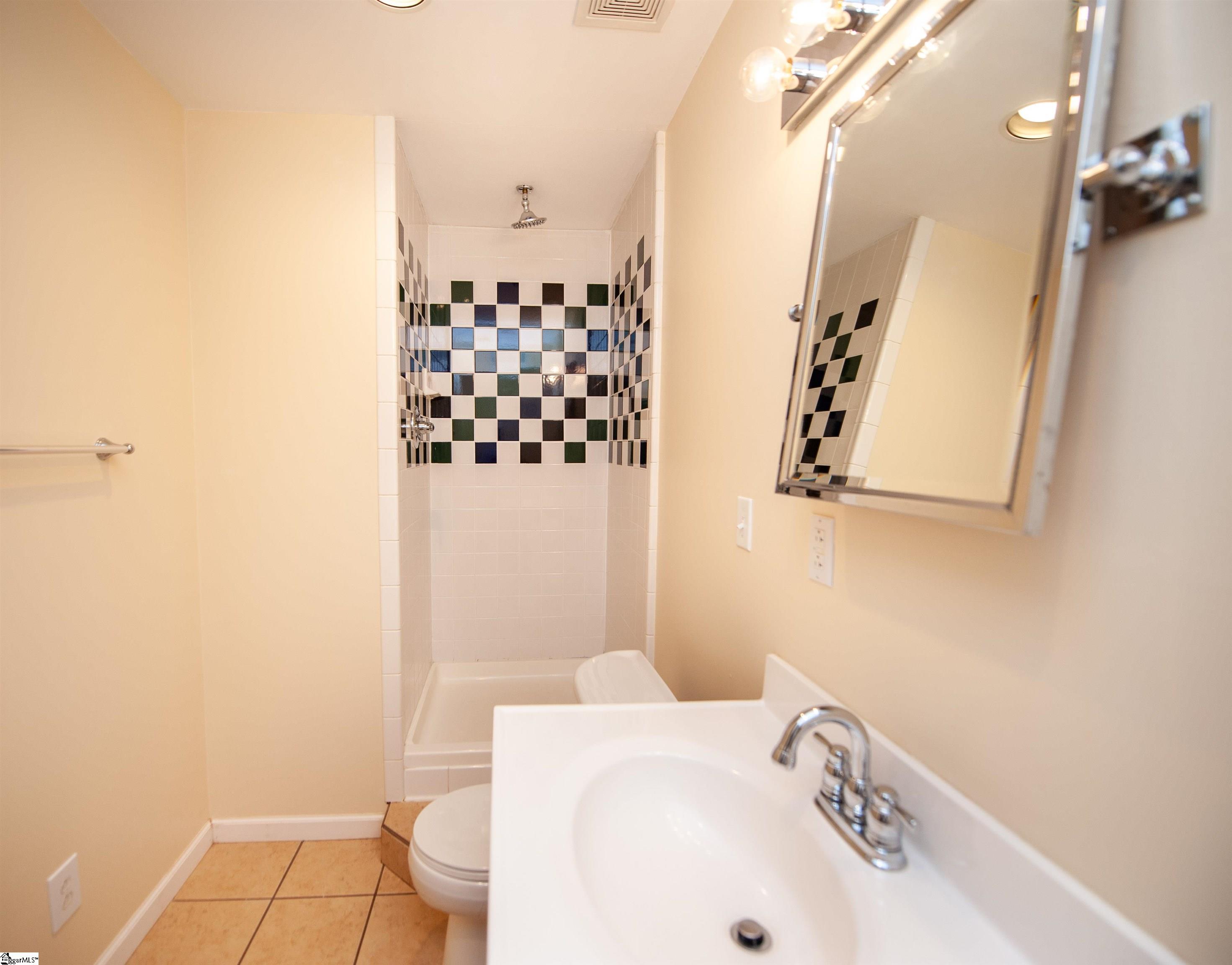 196 Timberleaf Drive Property Photo 33