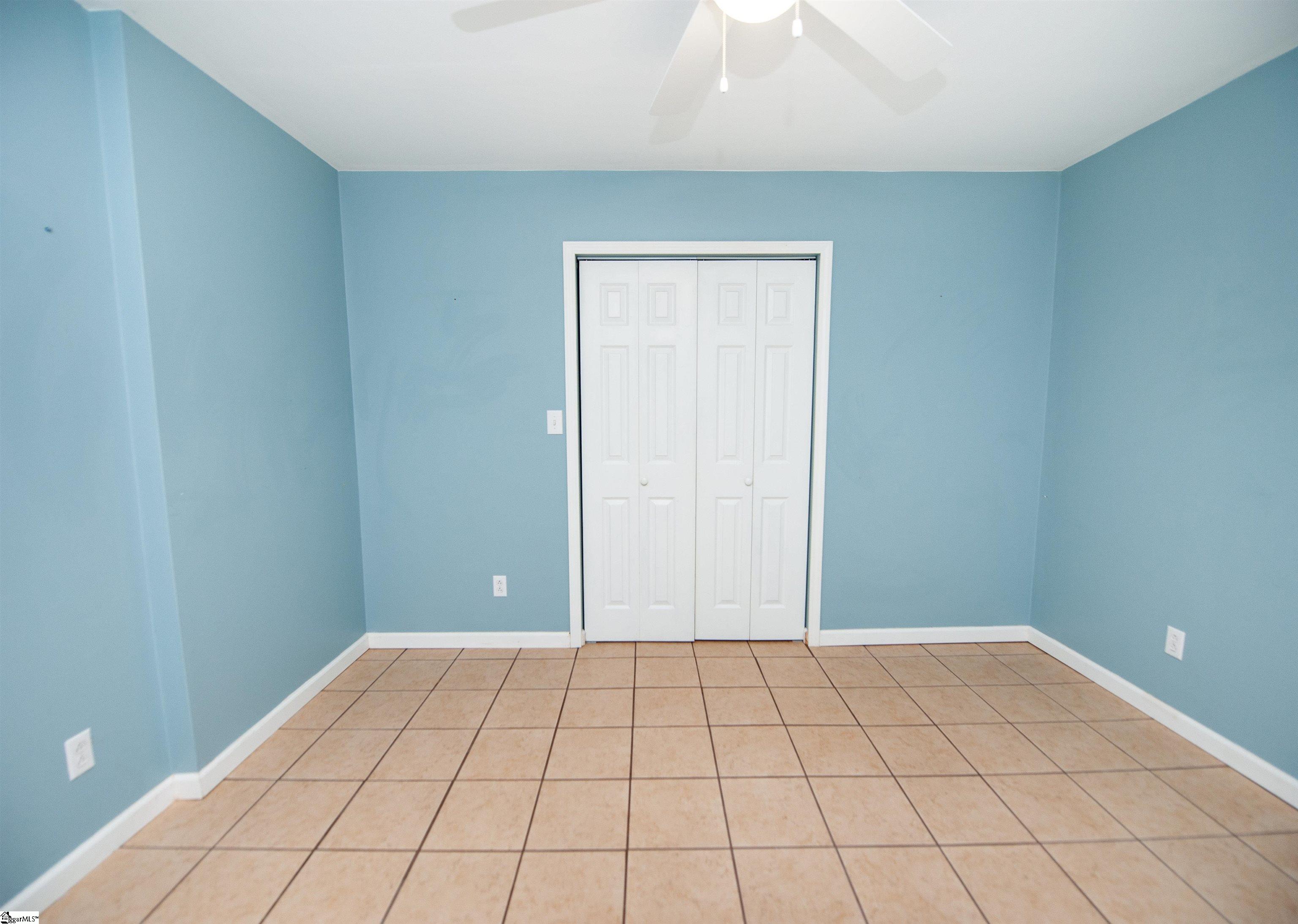 196 Timberleaf Drive Property Photo 34