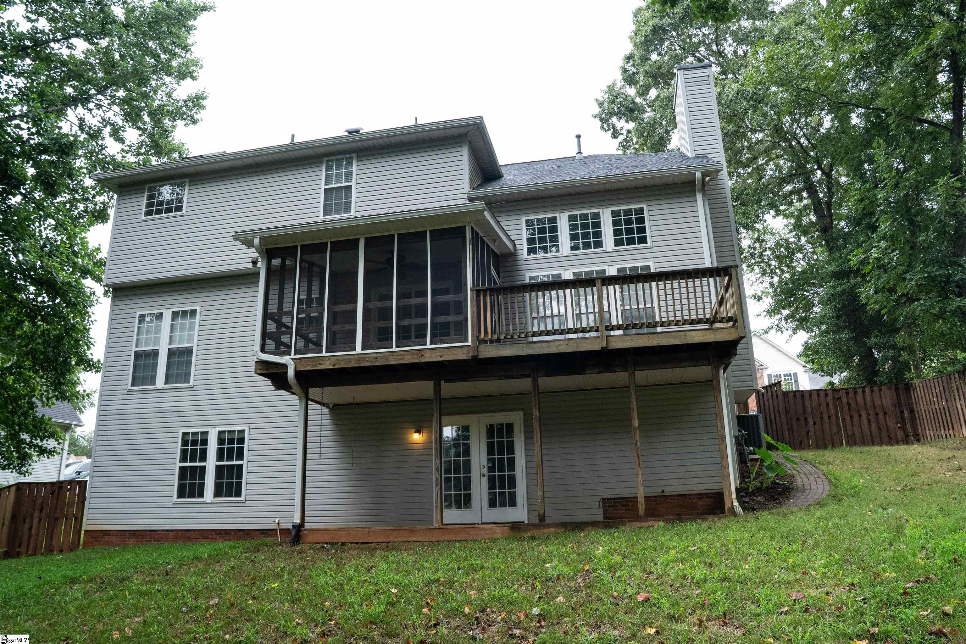 196 Timberleaf Drive Property Photo 39
