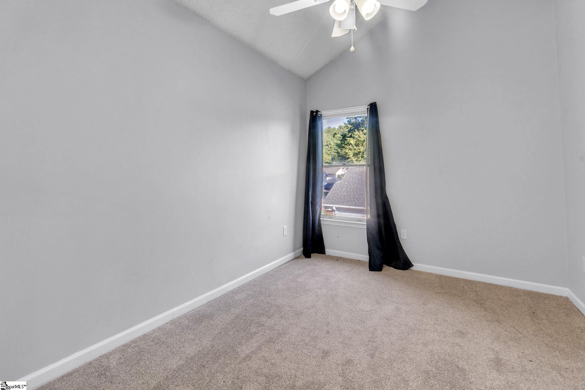204 Flagstar Court Property Photo 16