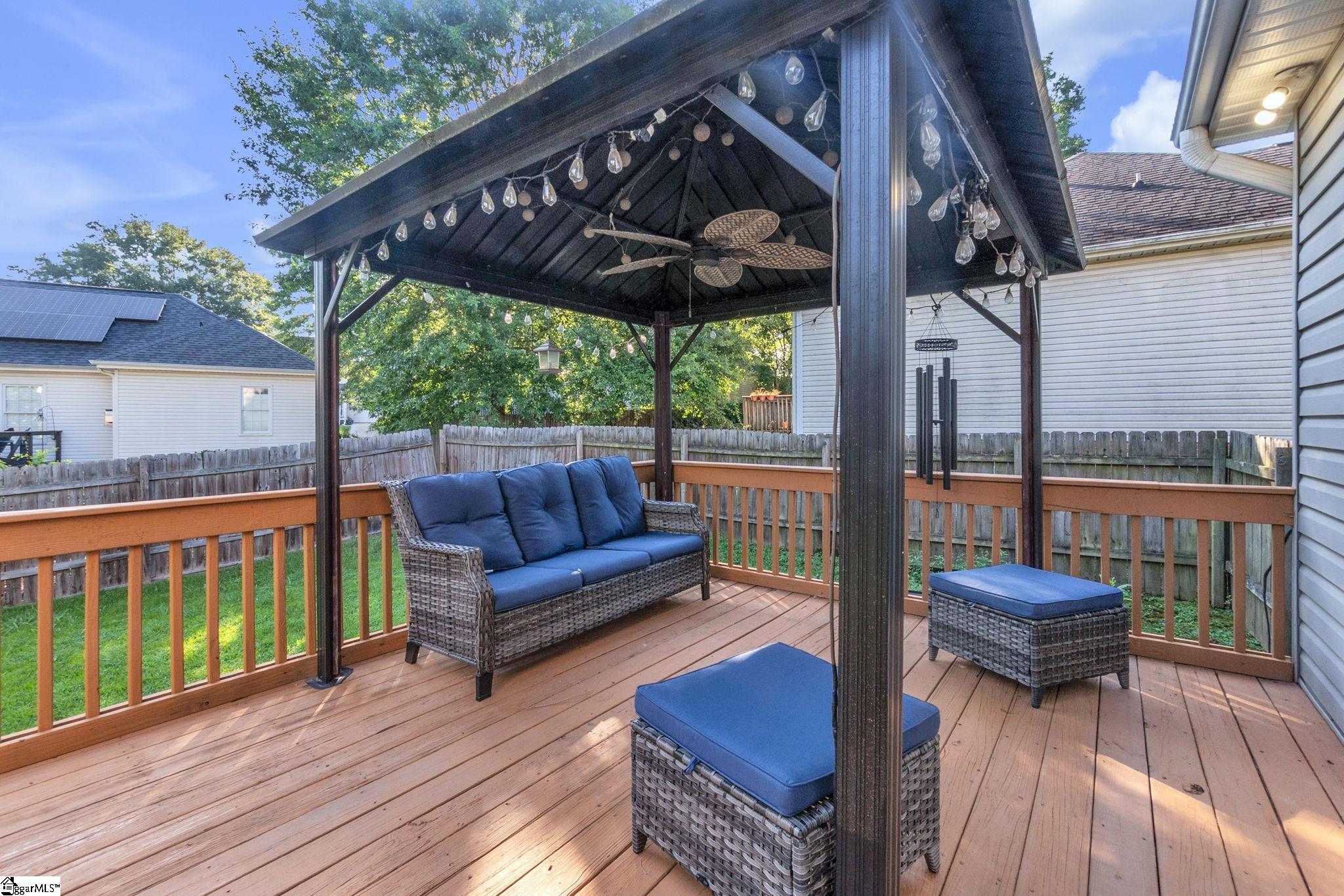 204 Flagstar Court Property Photo 22