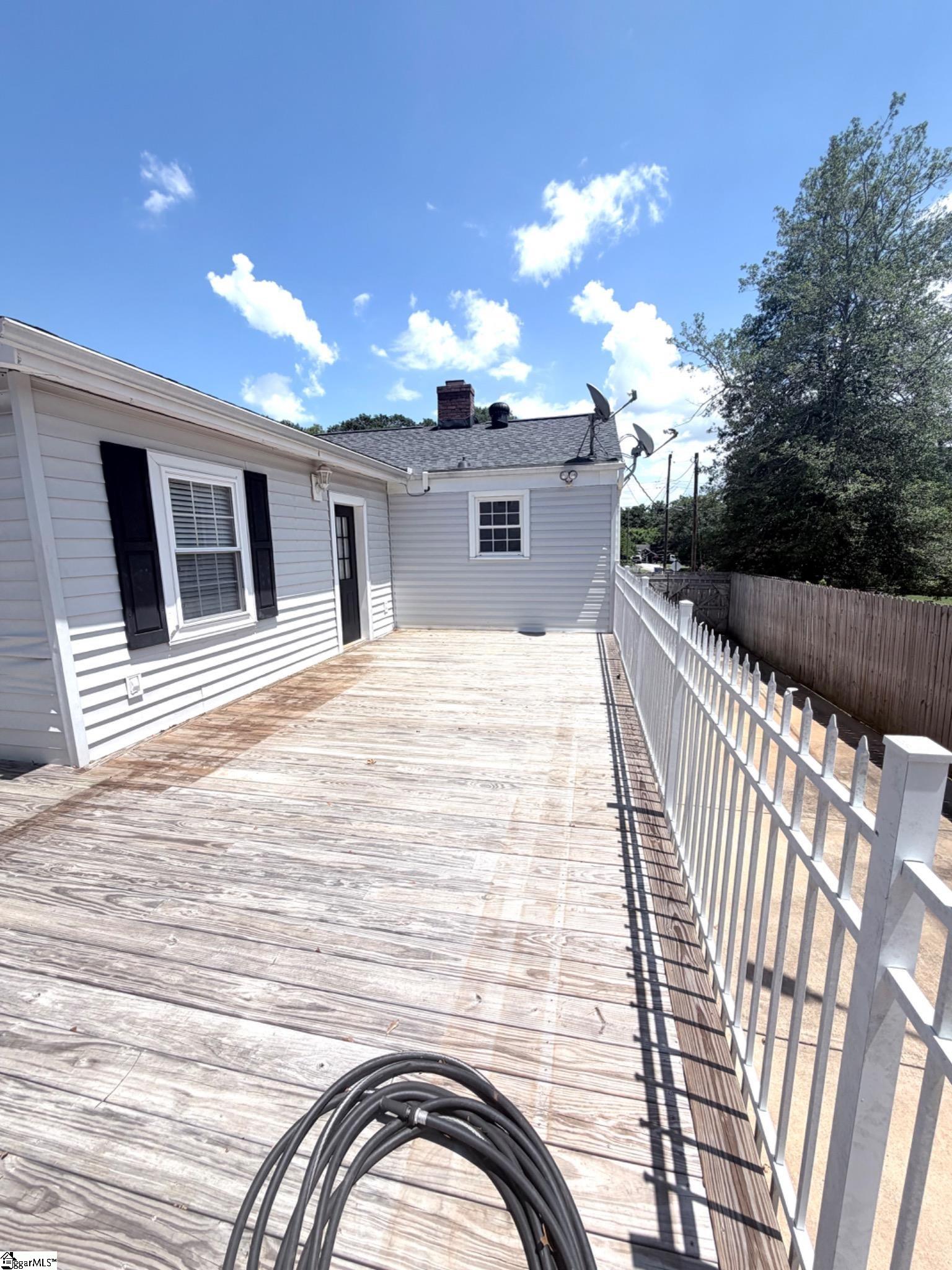 16 Rutledge Avenue Property Photo 33