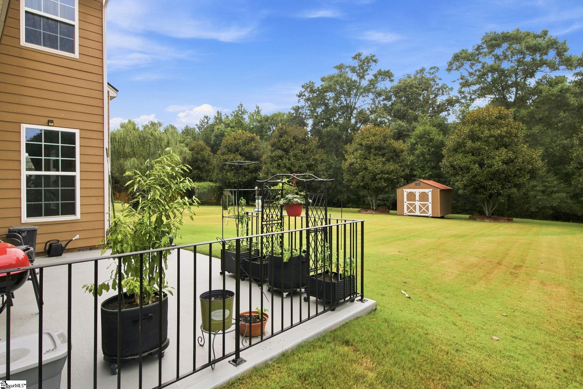 133 Arnold Mill Road Property Photo 4