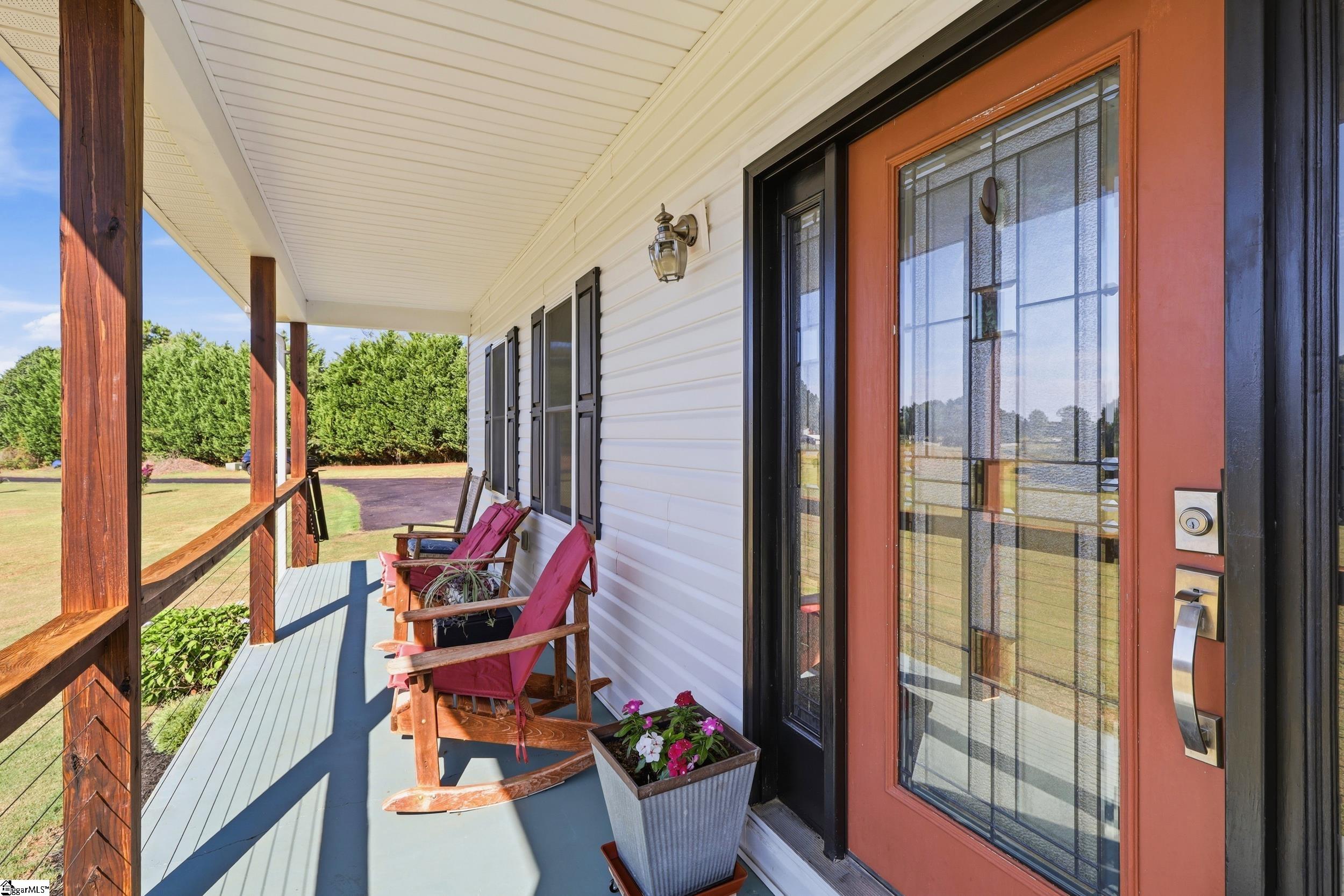 7282 New Cut Road Property Photo 3