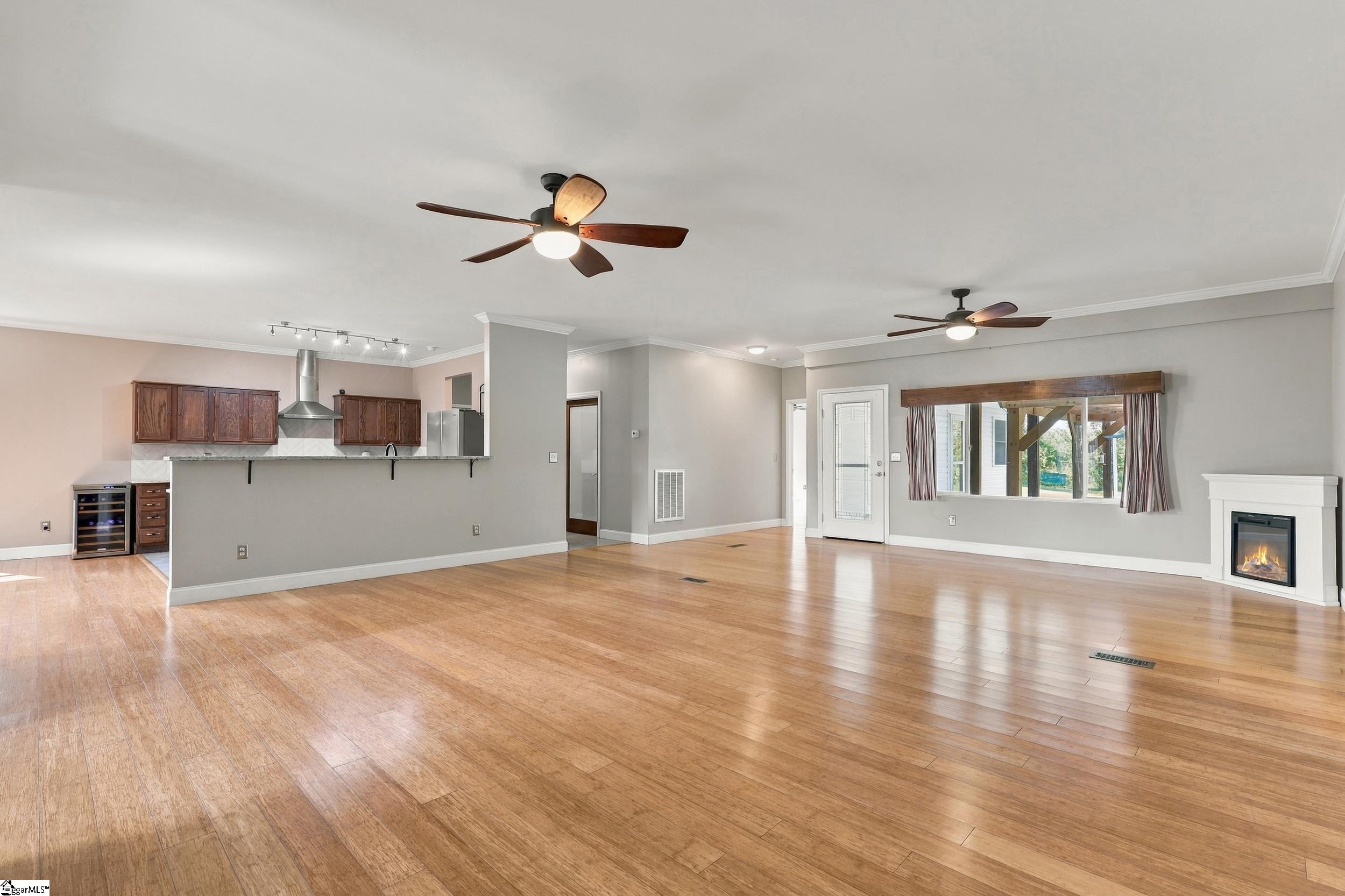 7282 New Cut Road Property Photo 5