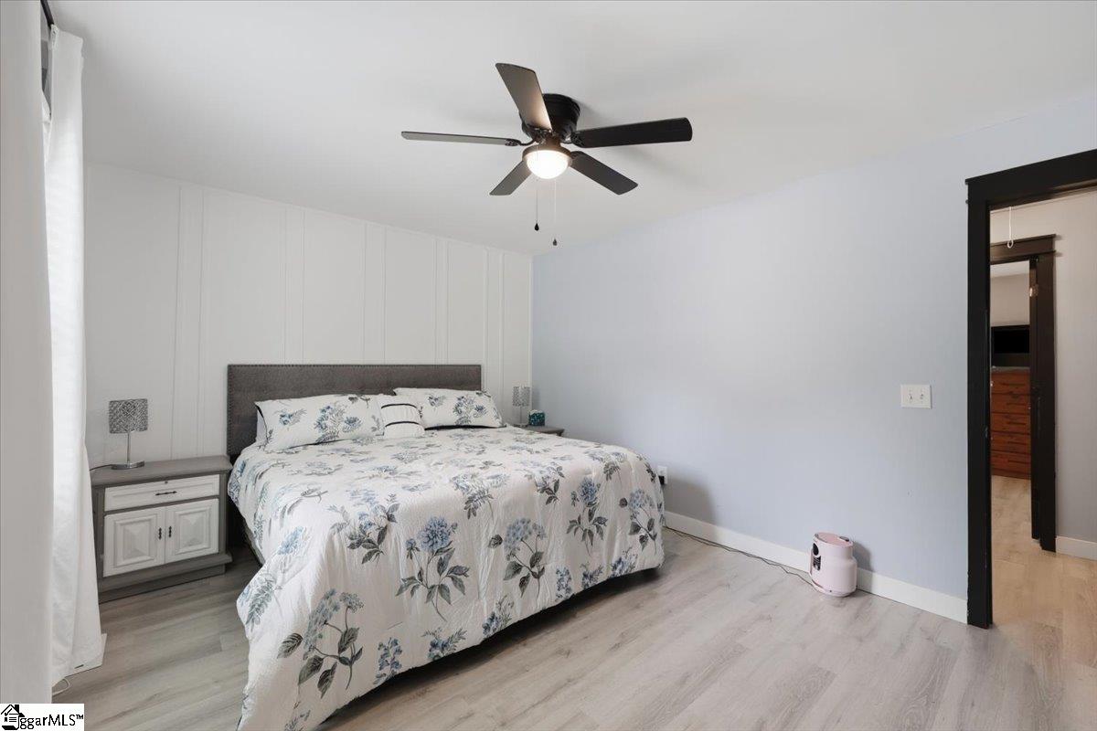 302 Waterbury Court Property Photo 15