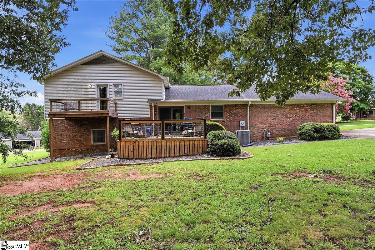 404 Jameson Drive Property Photo 32