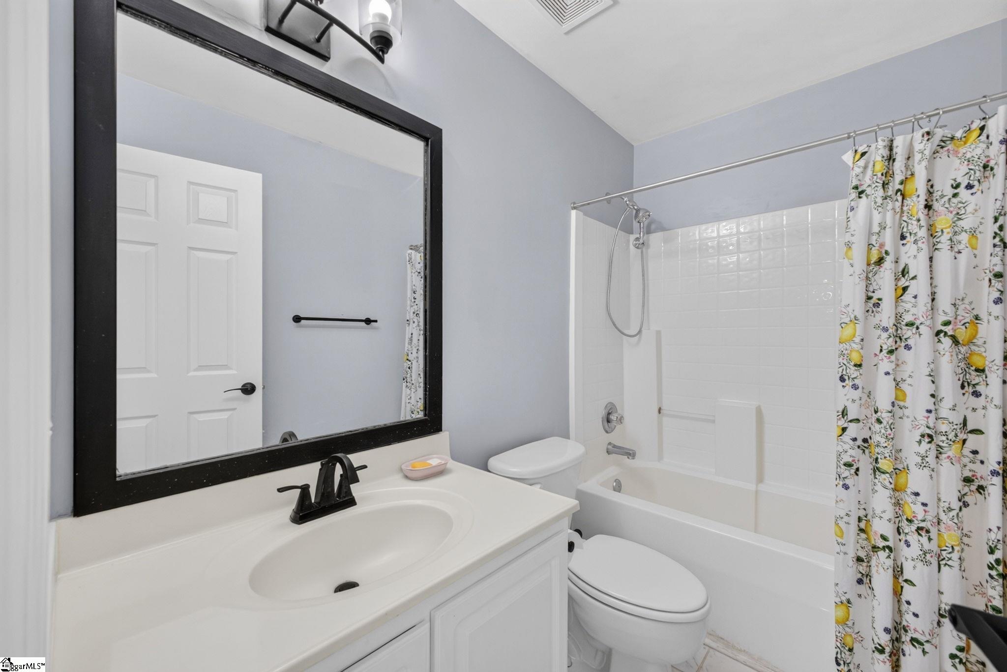 513 Adeline Court Property Photo 28
