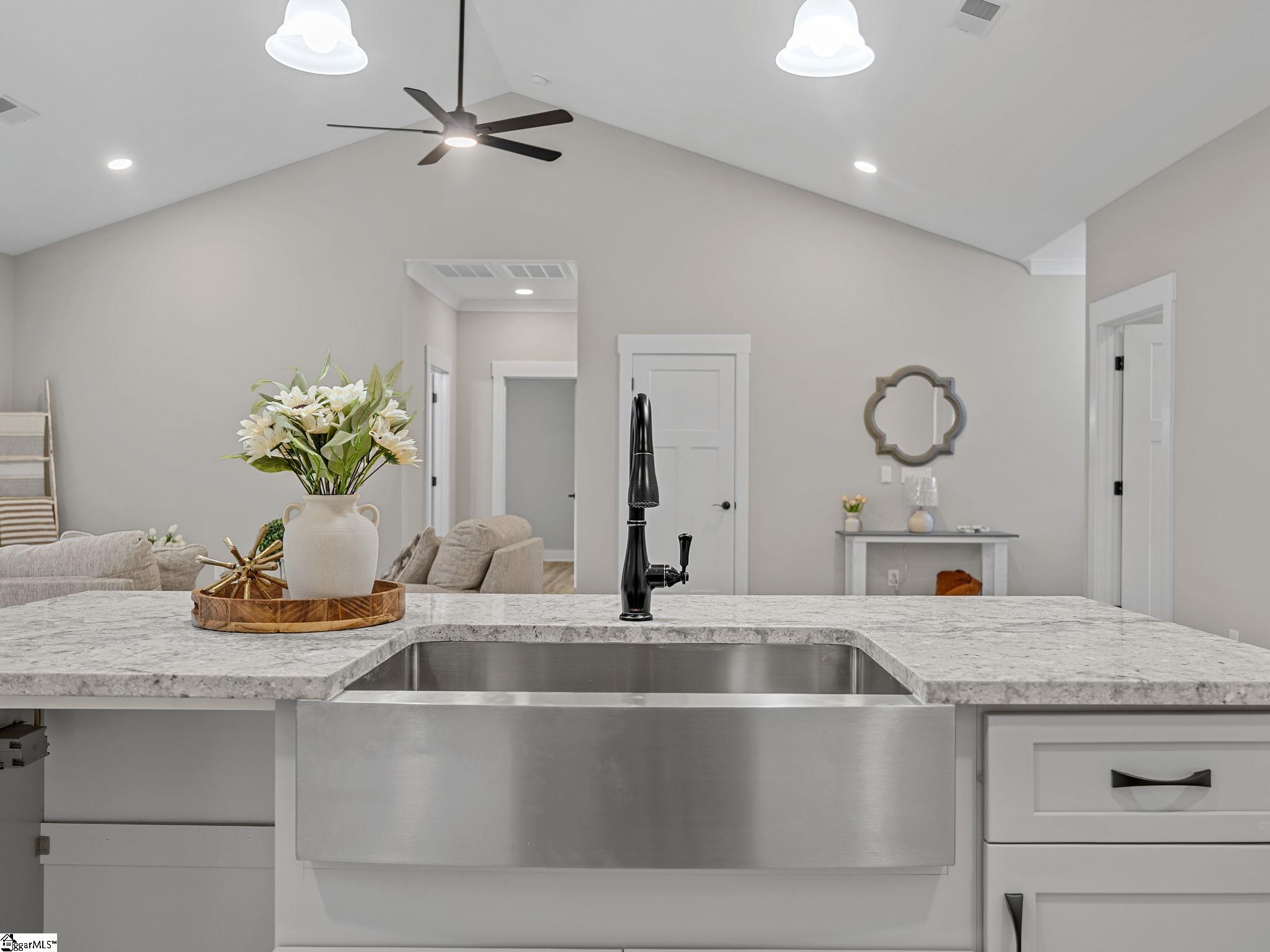 300 Canebrake Drive Property Photo 17
