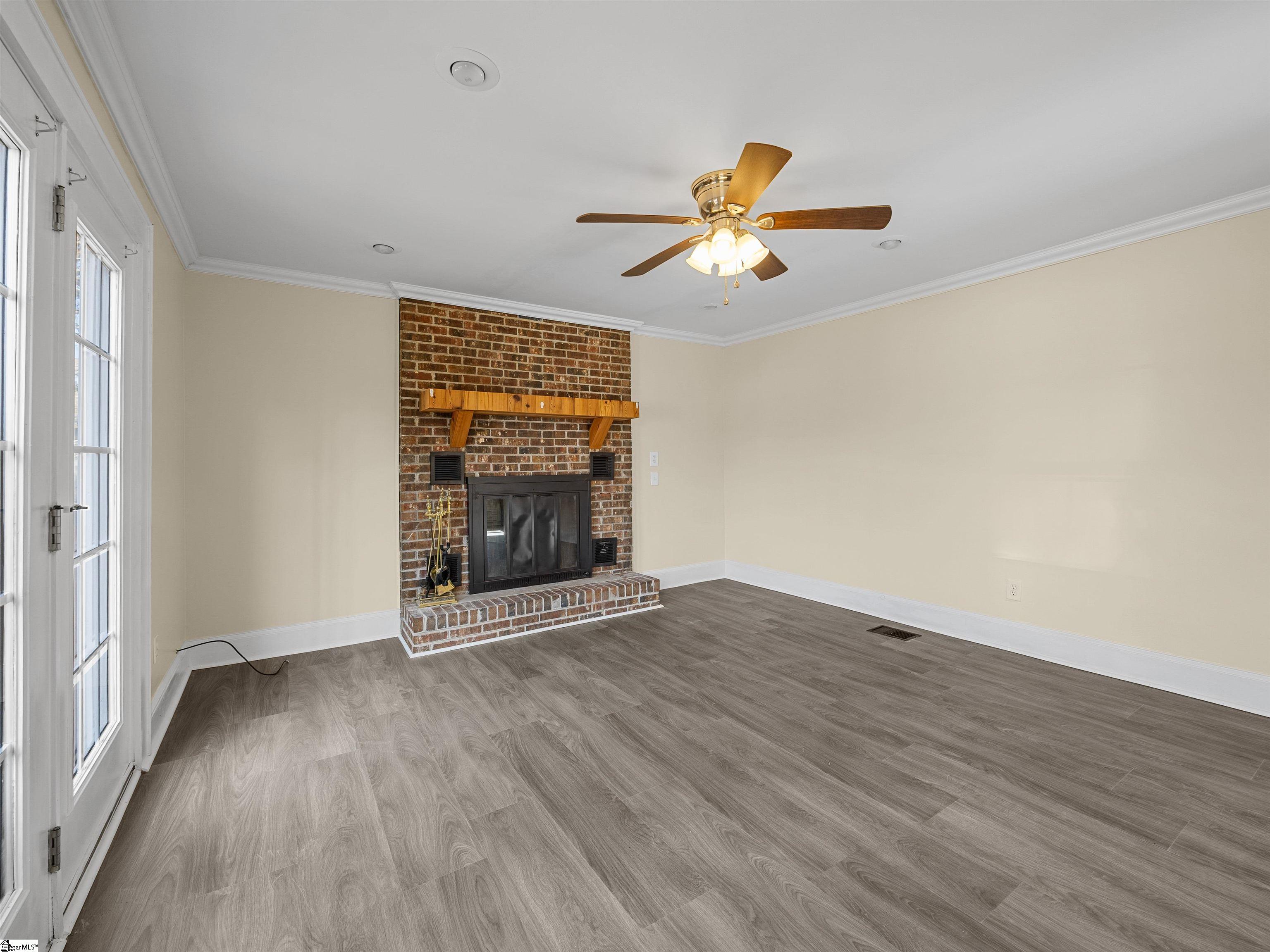 201 Perry Road Property Photo 8