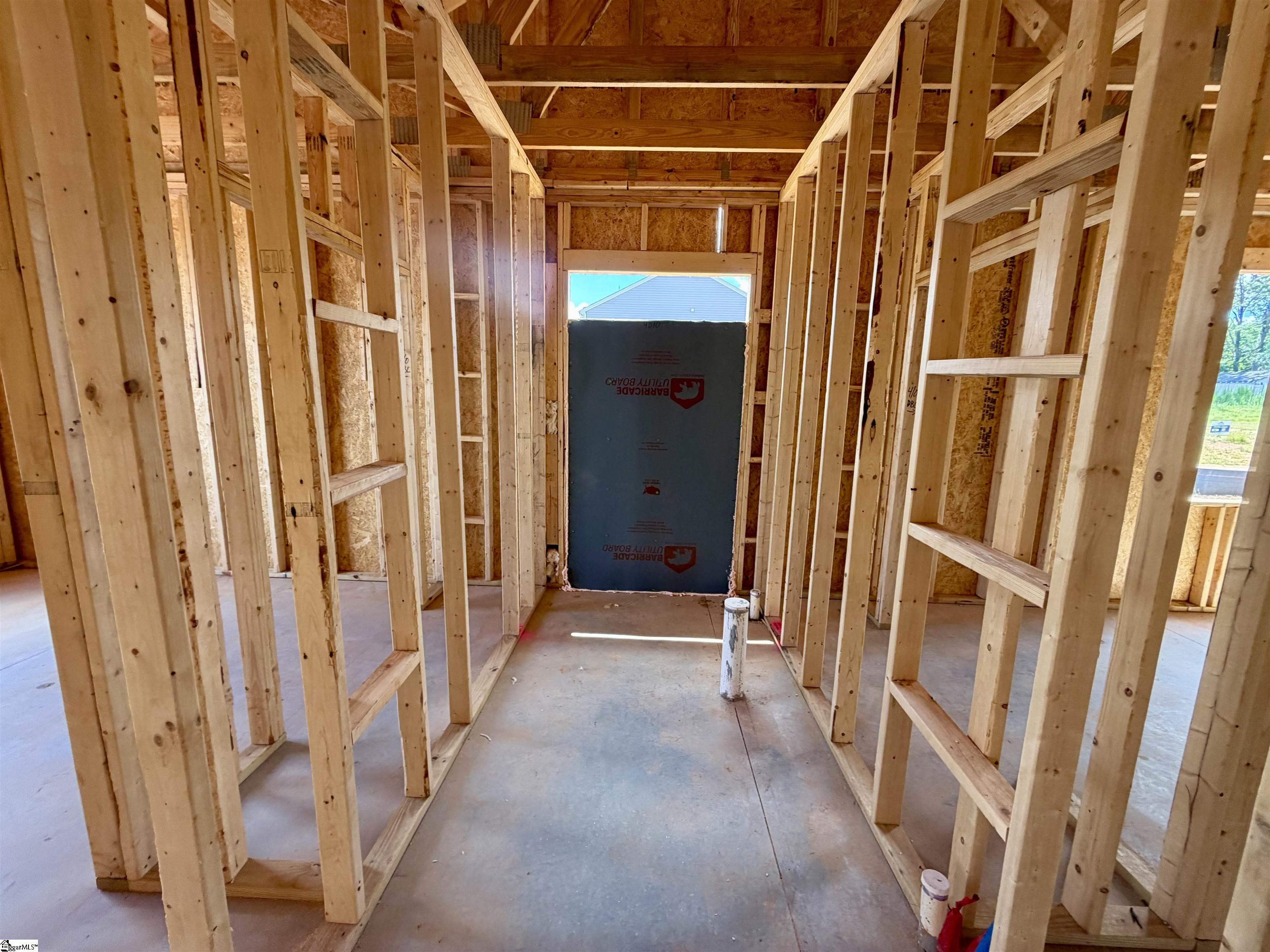 408 Metz Drive Property Photo 7