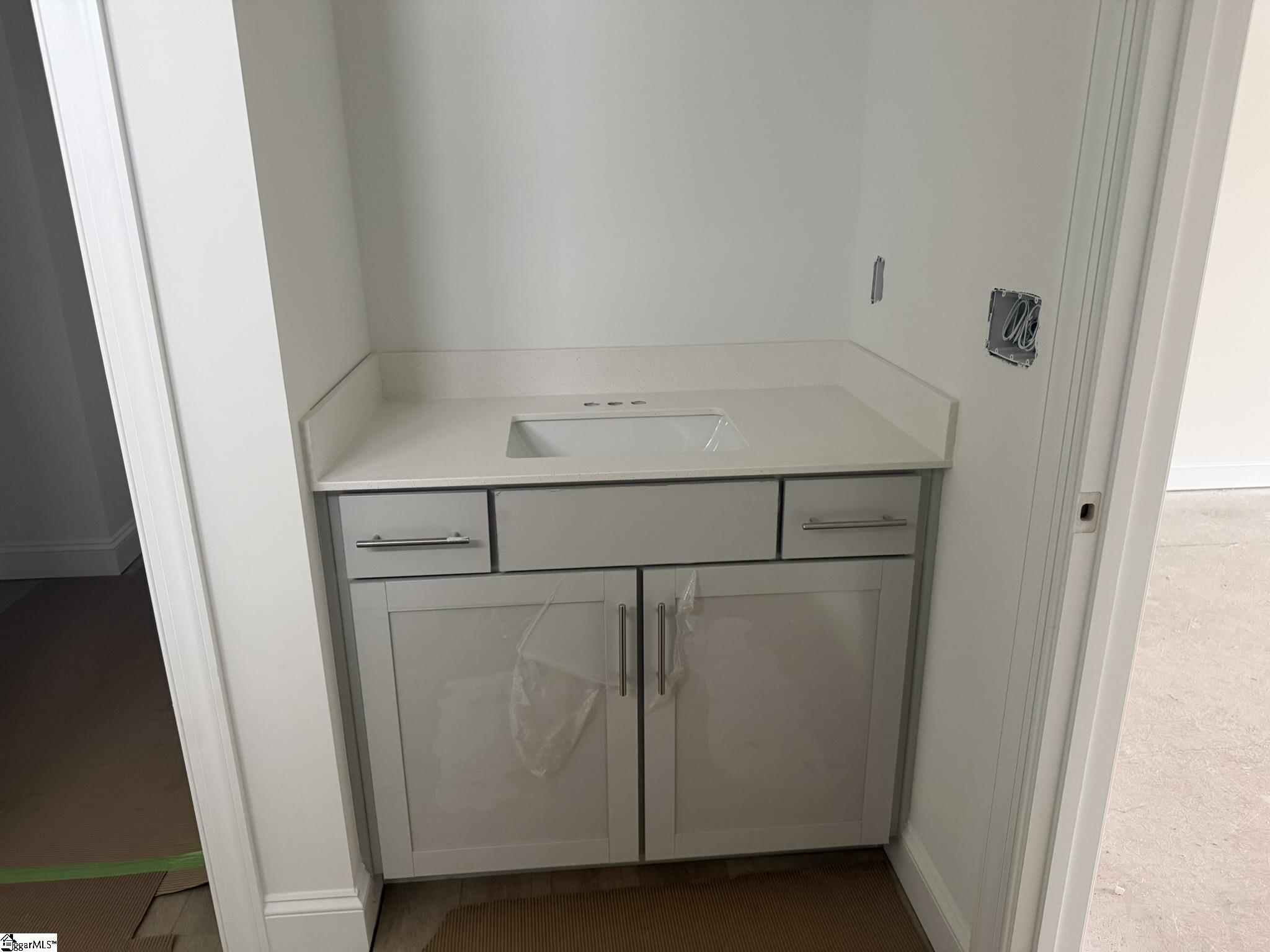 366 Goodison Way Property Photo 8