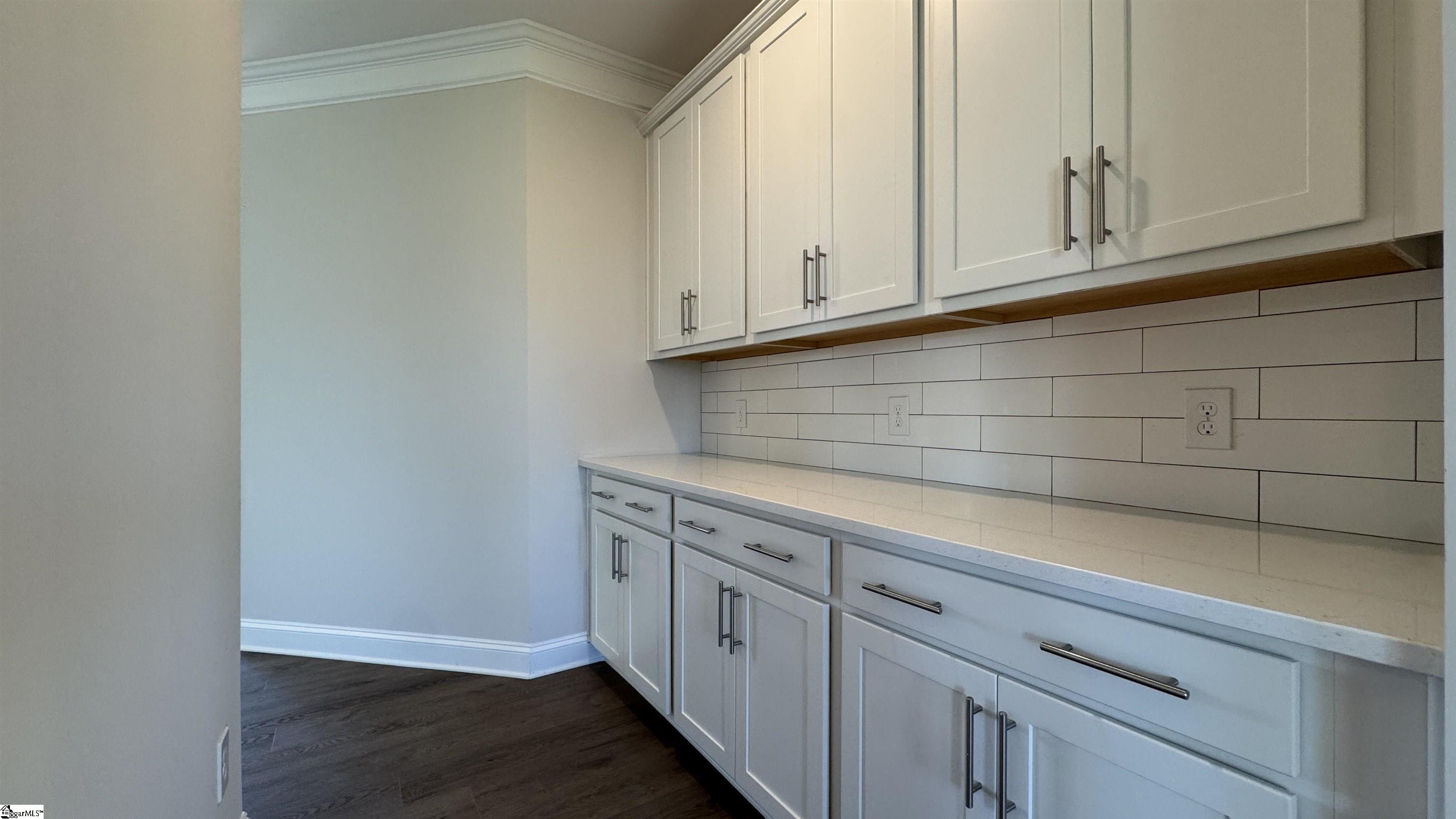 335 Goodison Way Property Photo 4