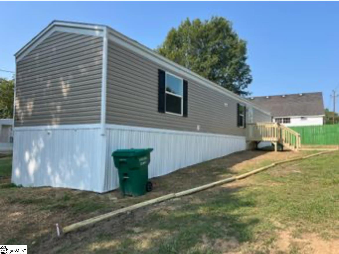 112 Van Buren Street Property Photo 3
