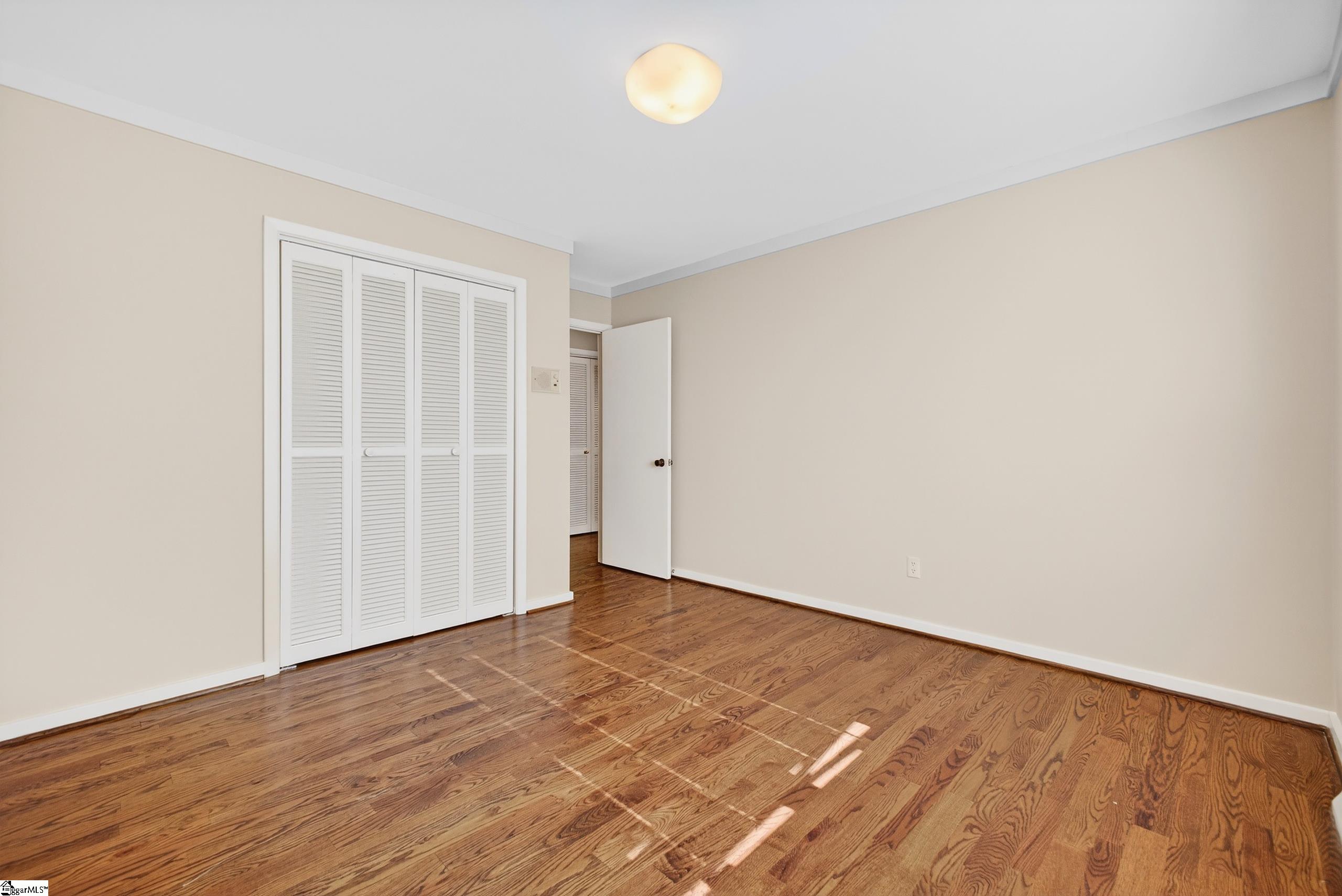 434 Henderson Road Property Photo 14