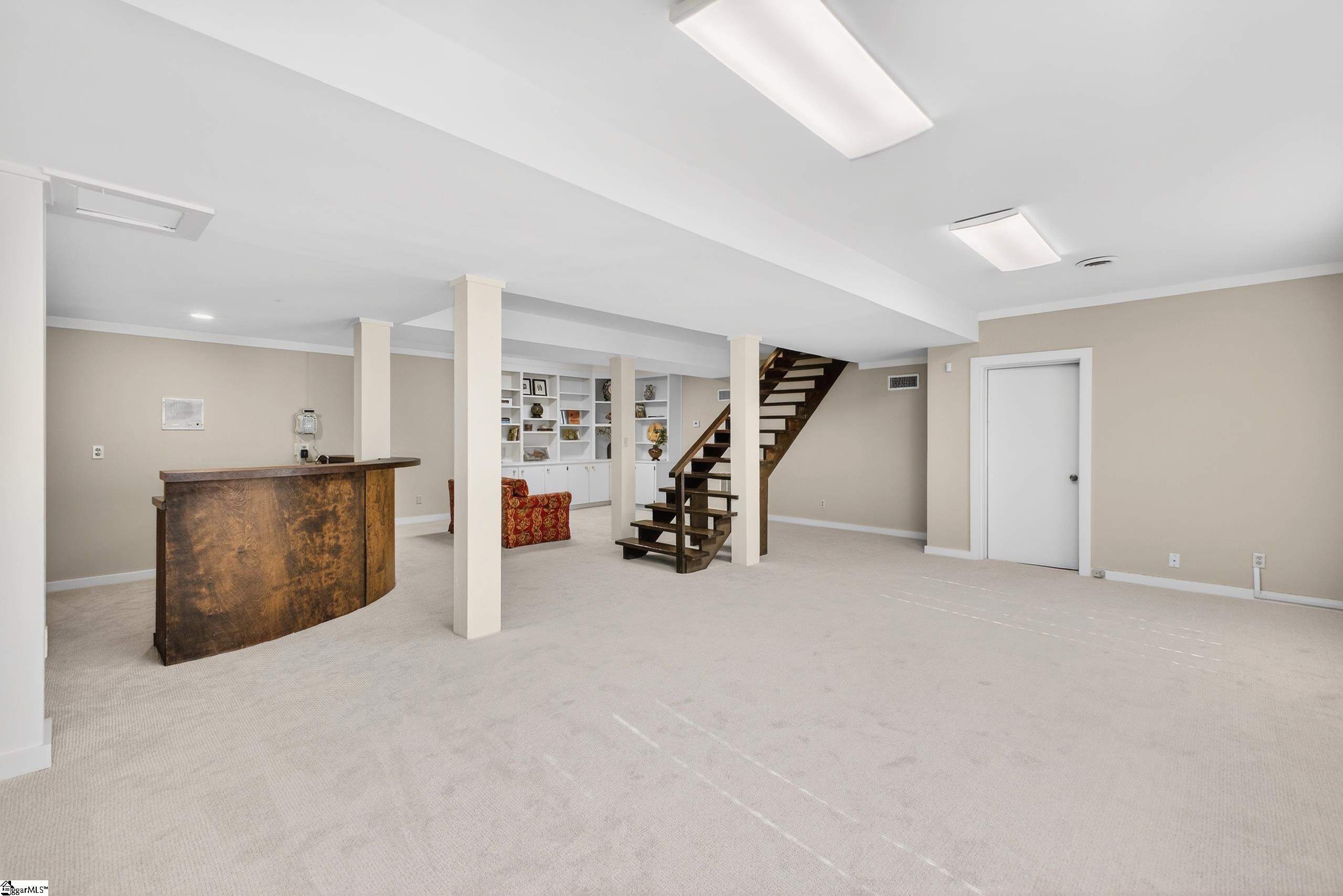 434 Henderson Road Property Photo 19