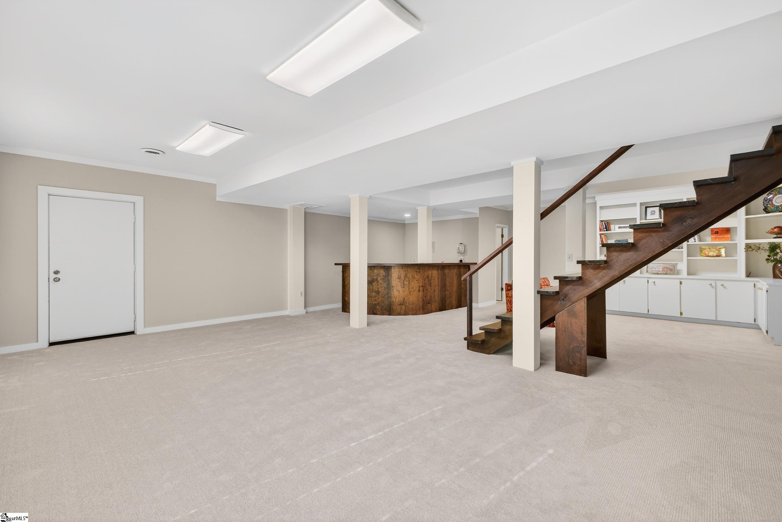434 Henderson Road Property Photo 20