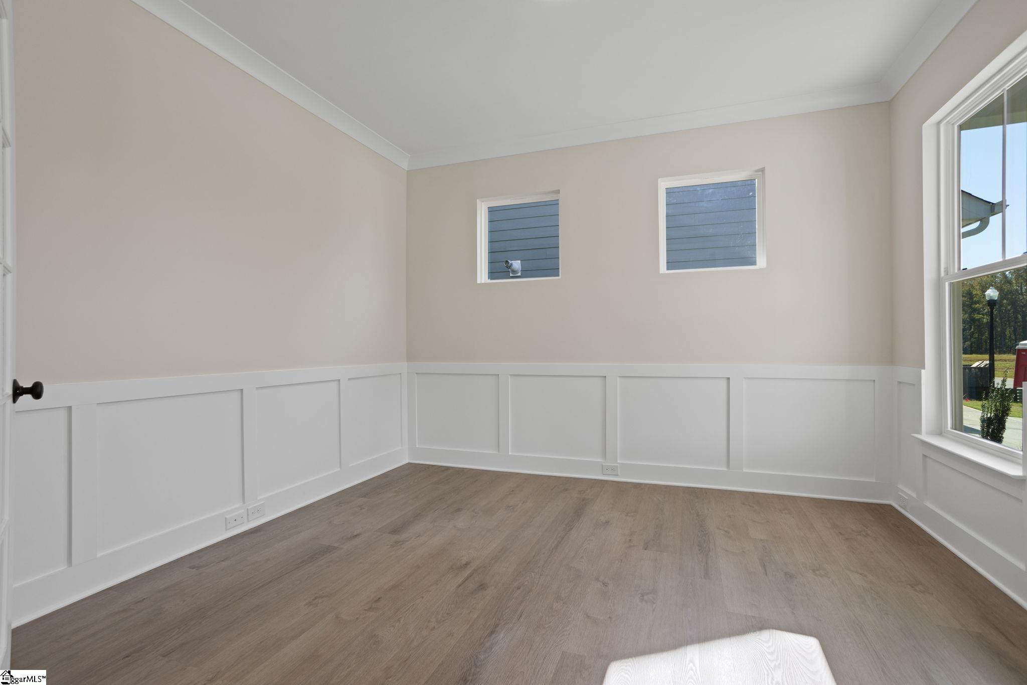 1124 Stable Way Property Photo 5