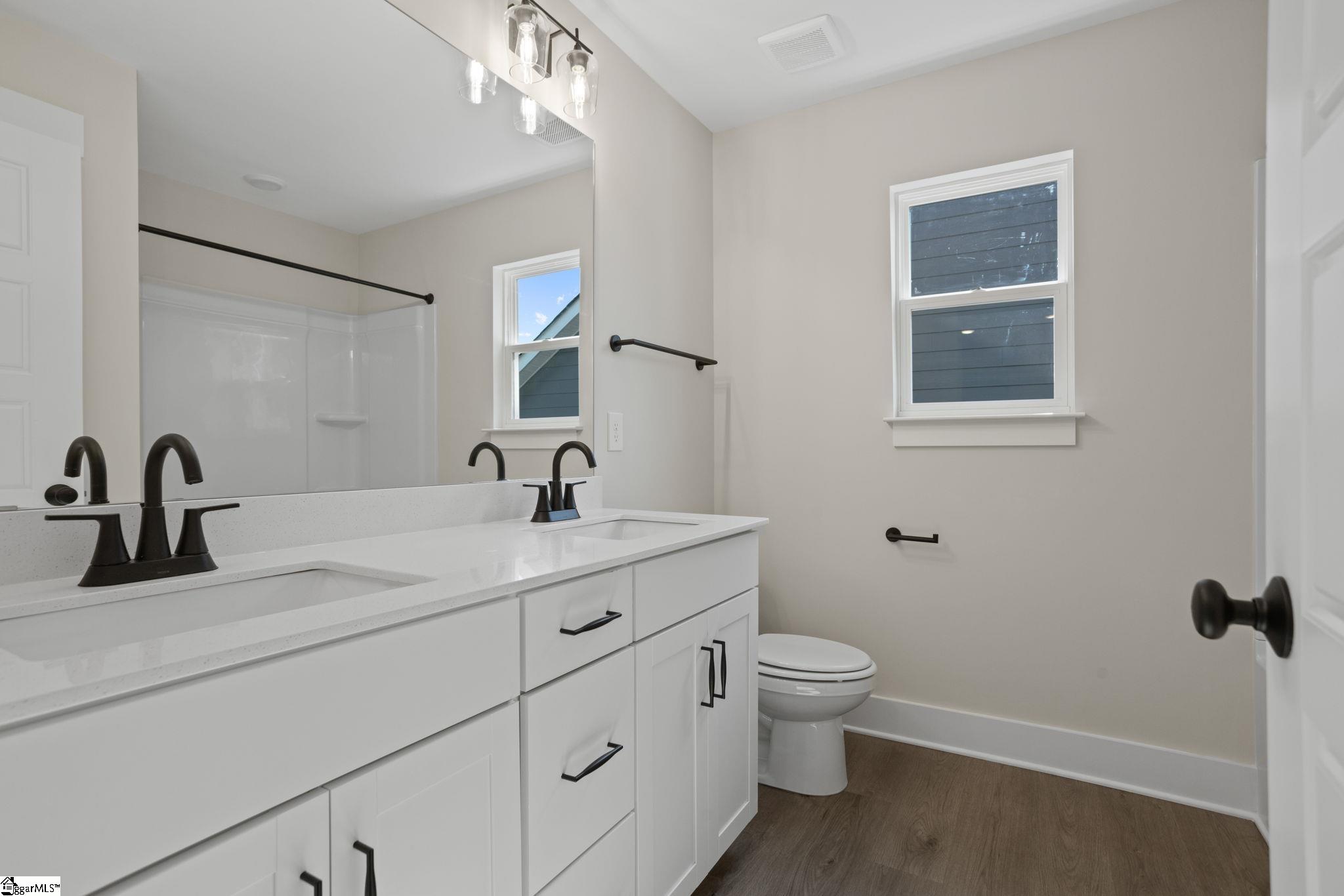 1124 Stable Way Property Photo 20