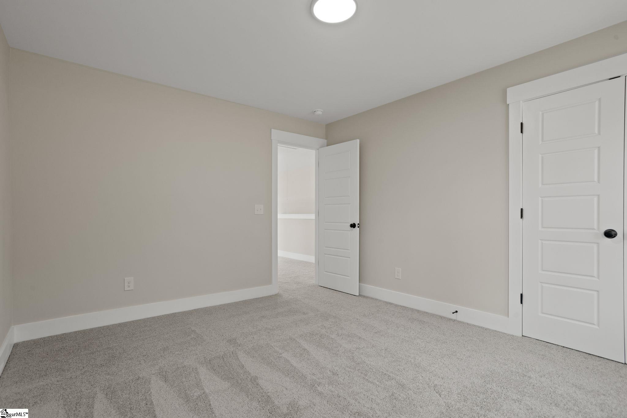 1124 Stable Way Property Photo 22